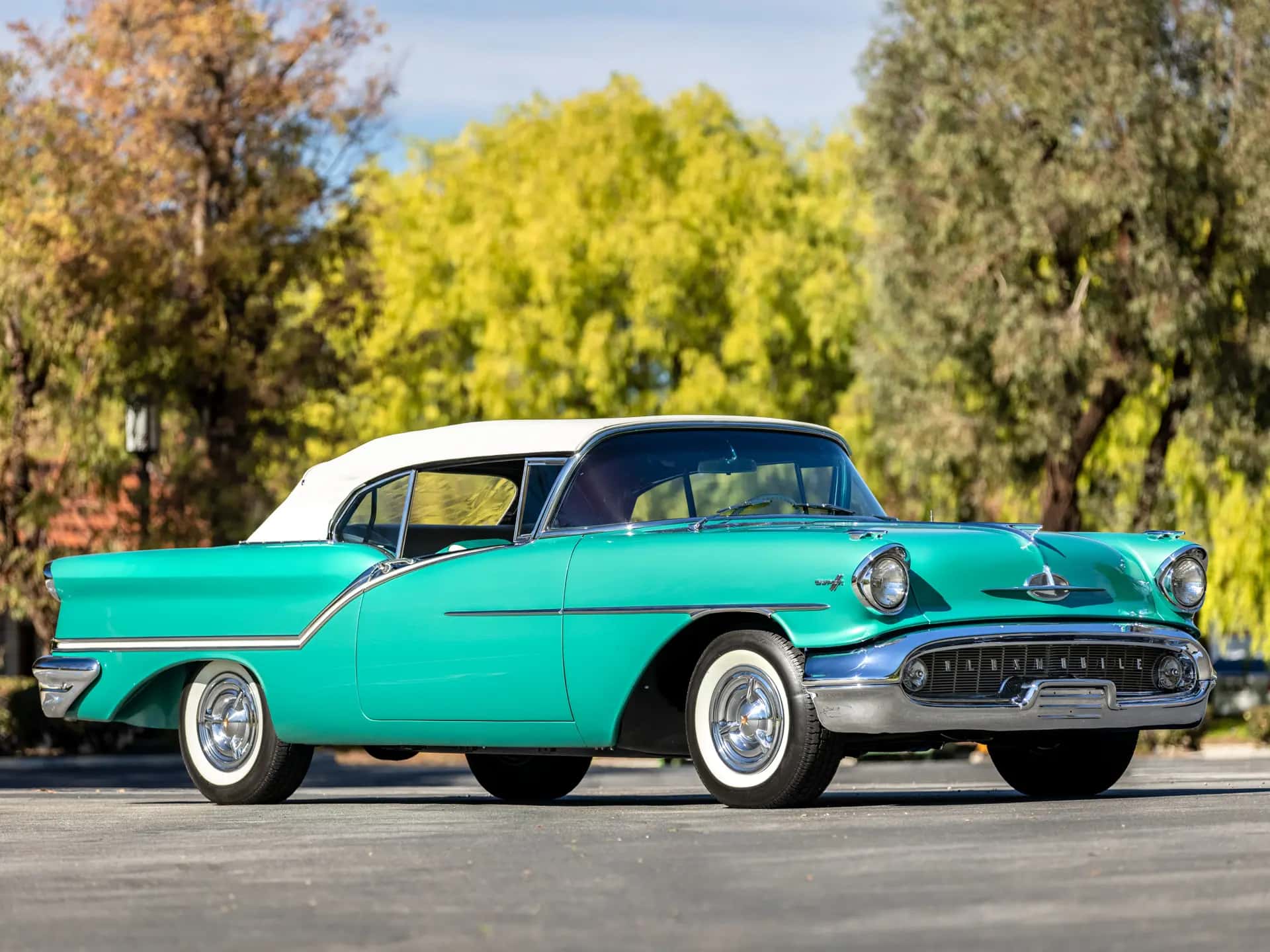 1957 Oldsmobile Super 88 Convertible sold for $71,500