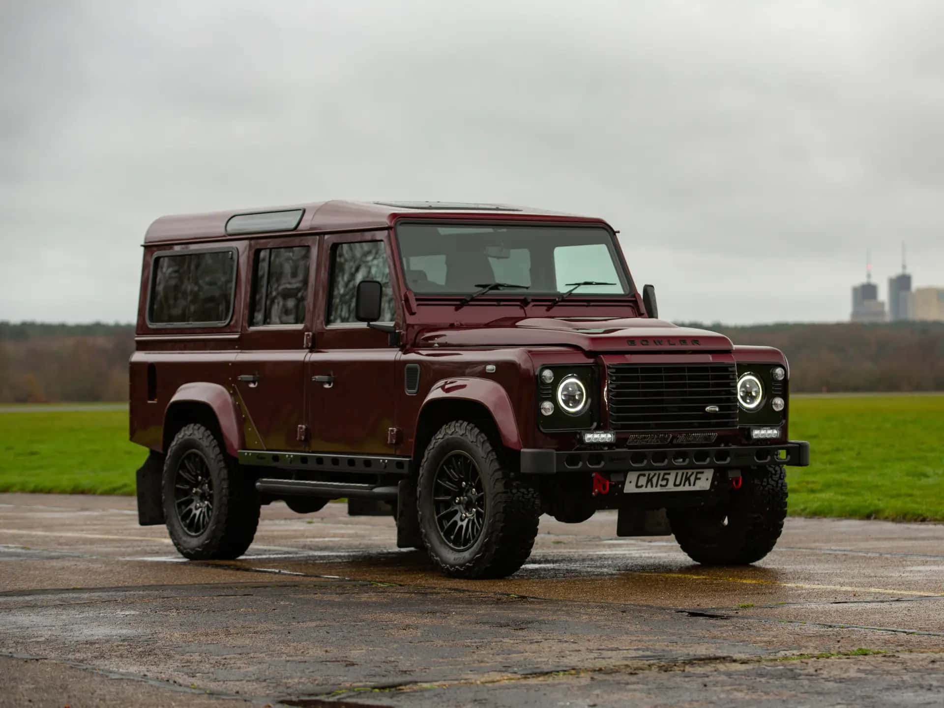 2015 Land Rover Defender 110 Landmark XS sold for €71,300