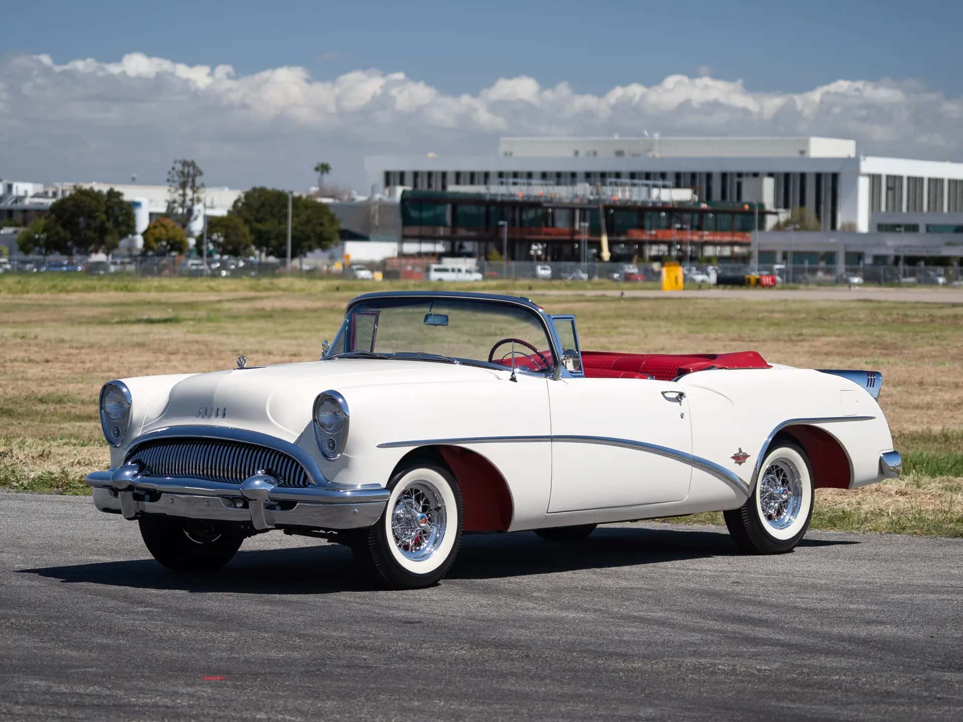 1954 Buick Skylark Convertible sold for $95,200
