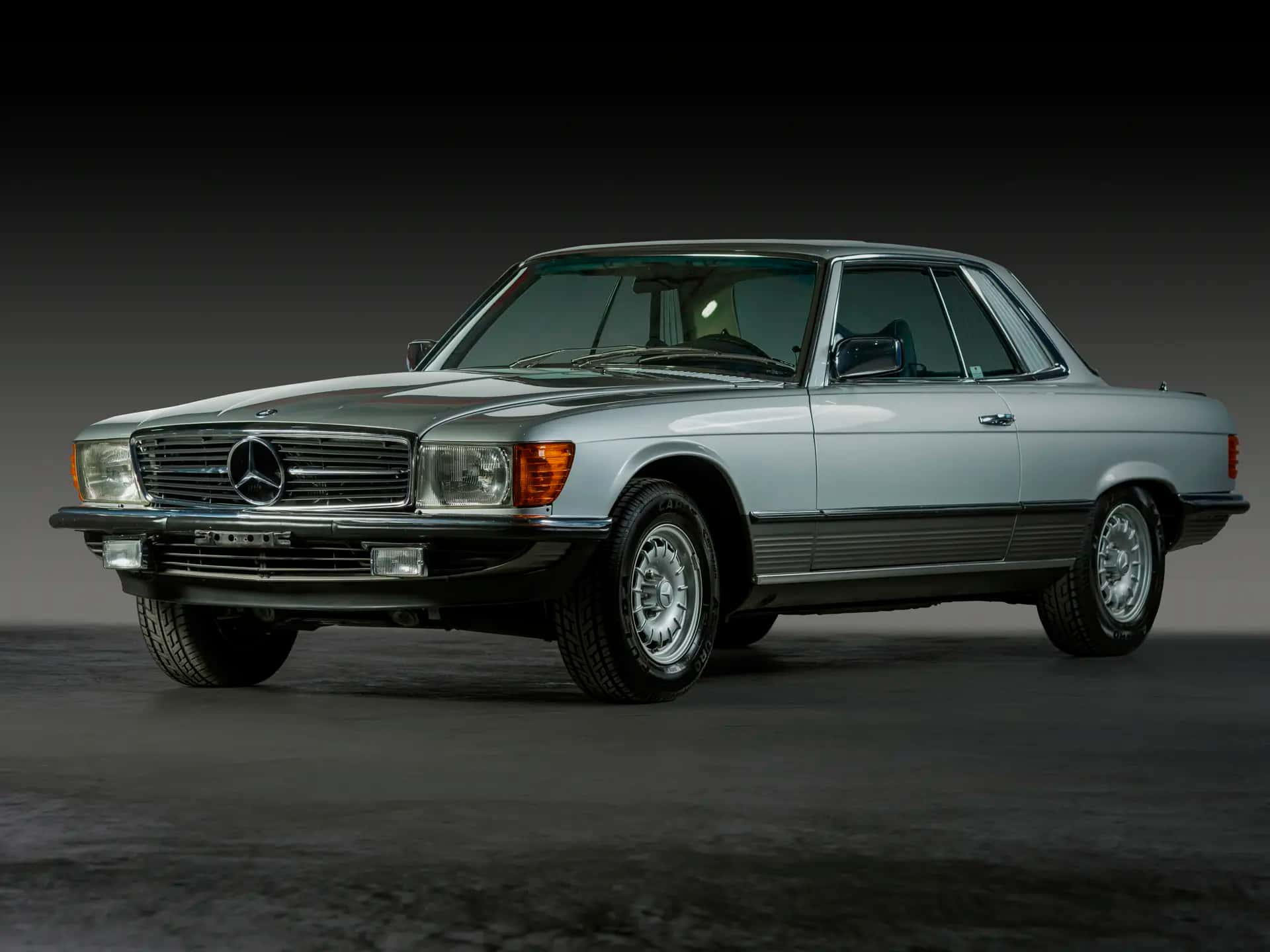 1981 Mercedes-Benz 450 SLC 5.0 sold for $39,200
