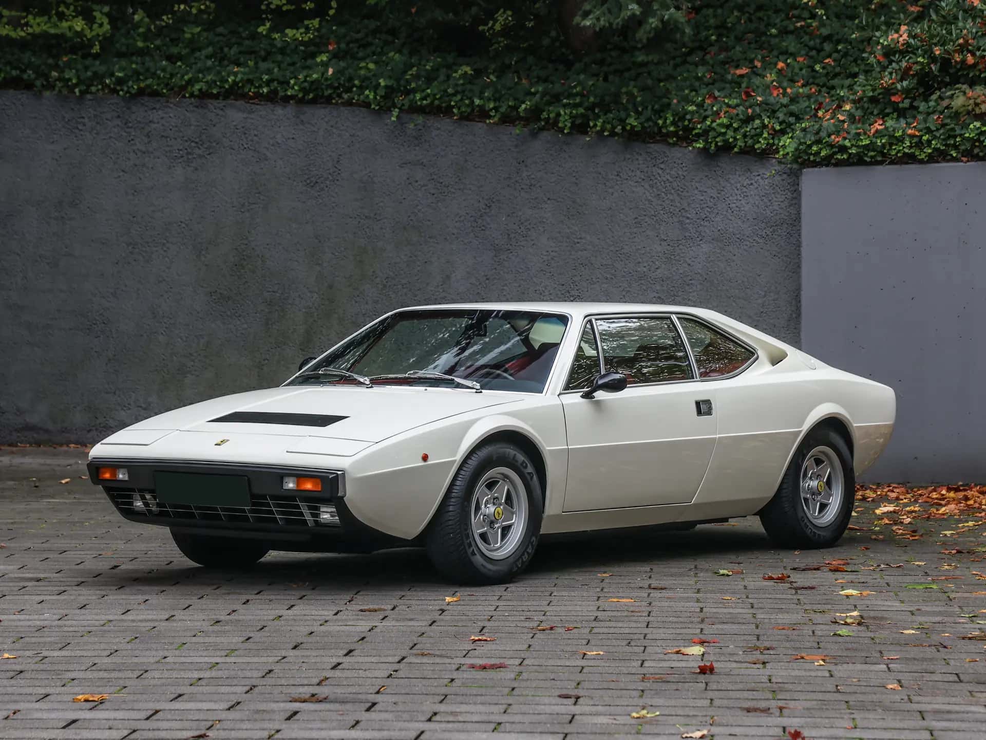 1976 Ferrari Dino 308 GT4 sold for €82,800