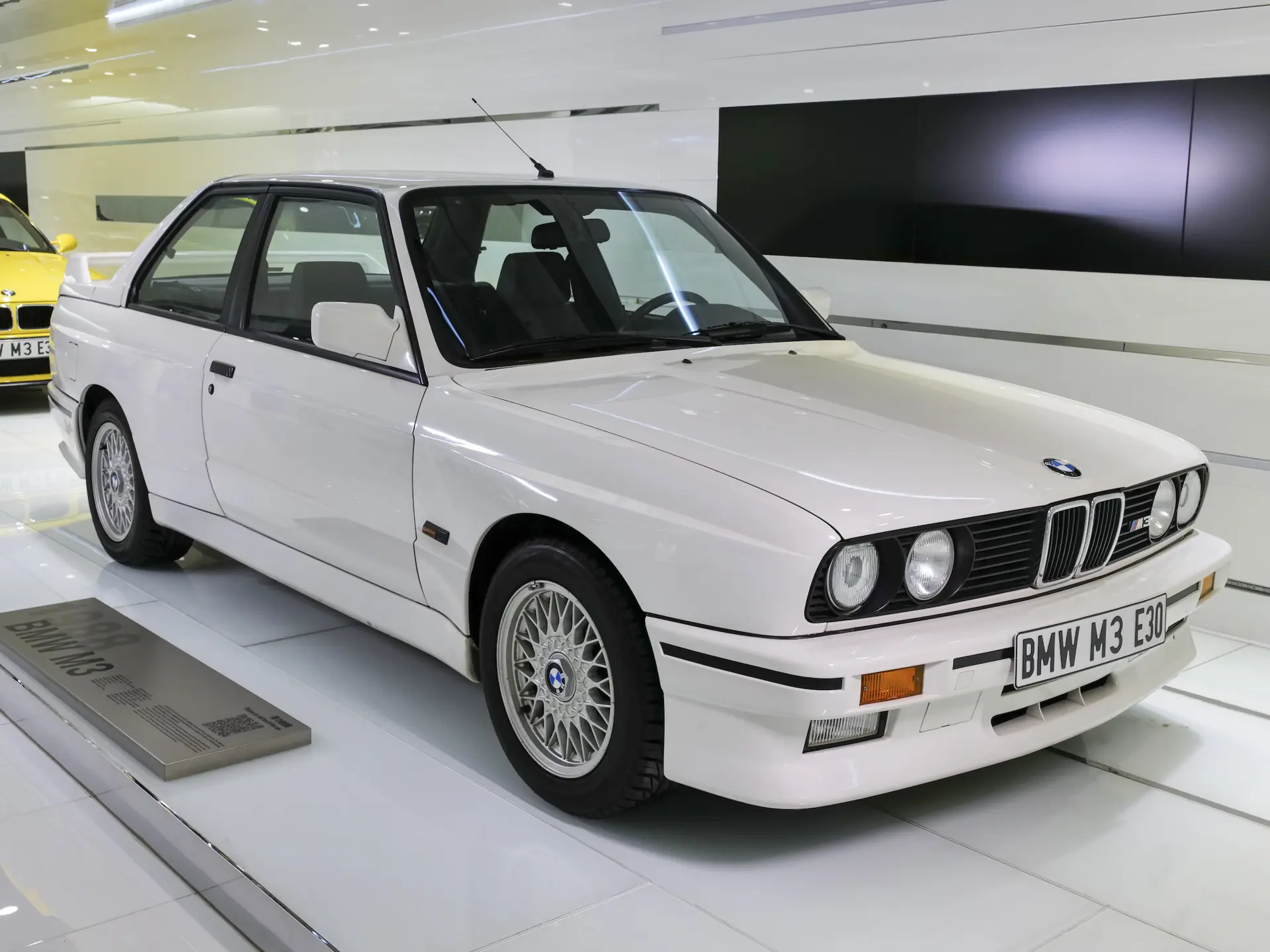 1989 BMW M3 sold for €207,000