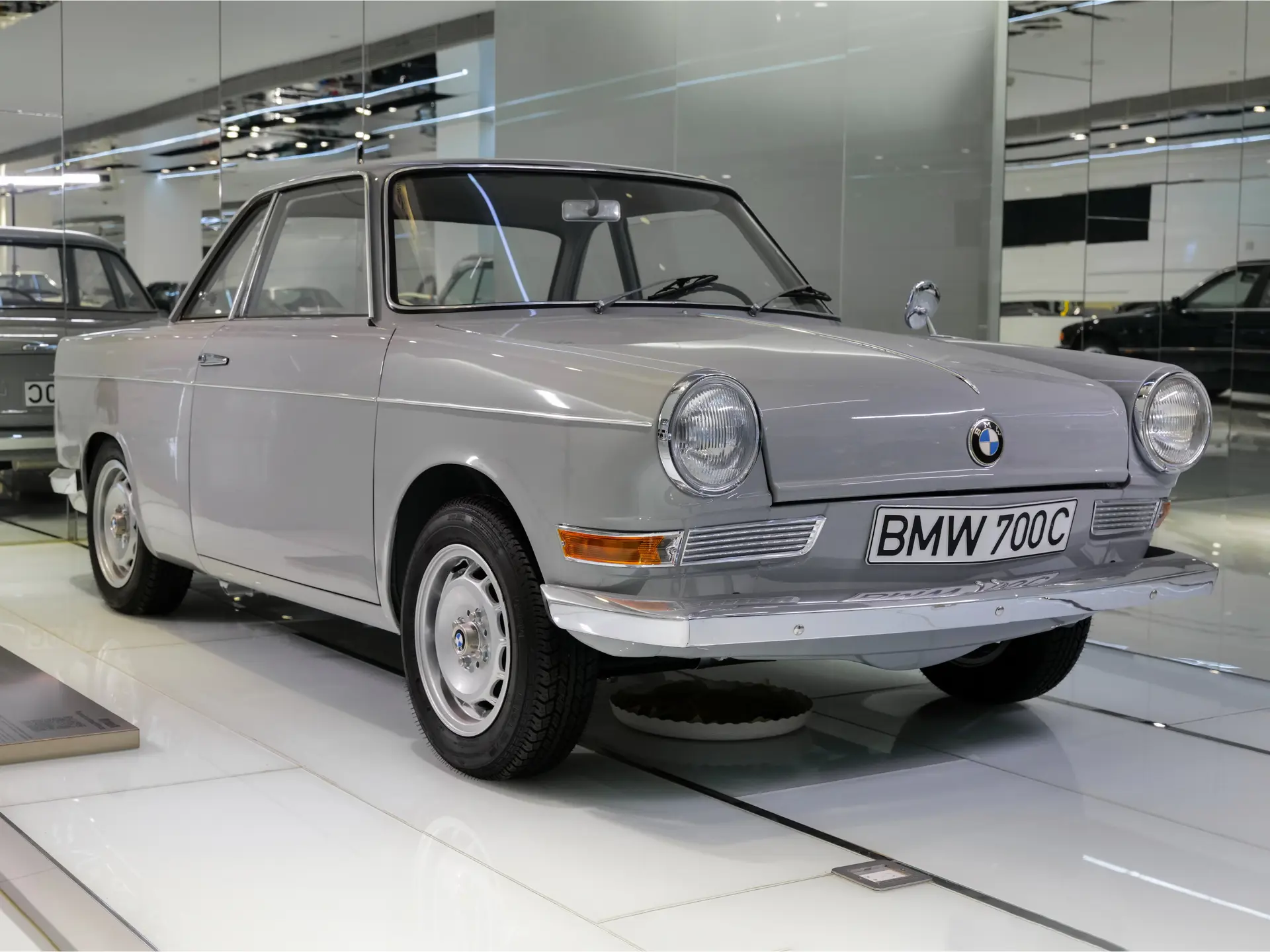 1960 BMW 700 Coupe sold for €41,400
