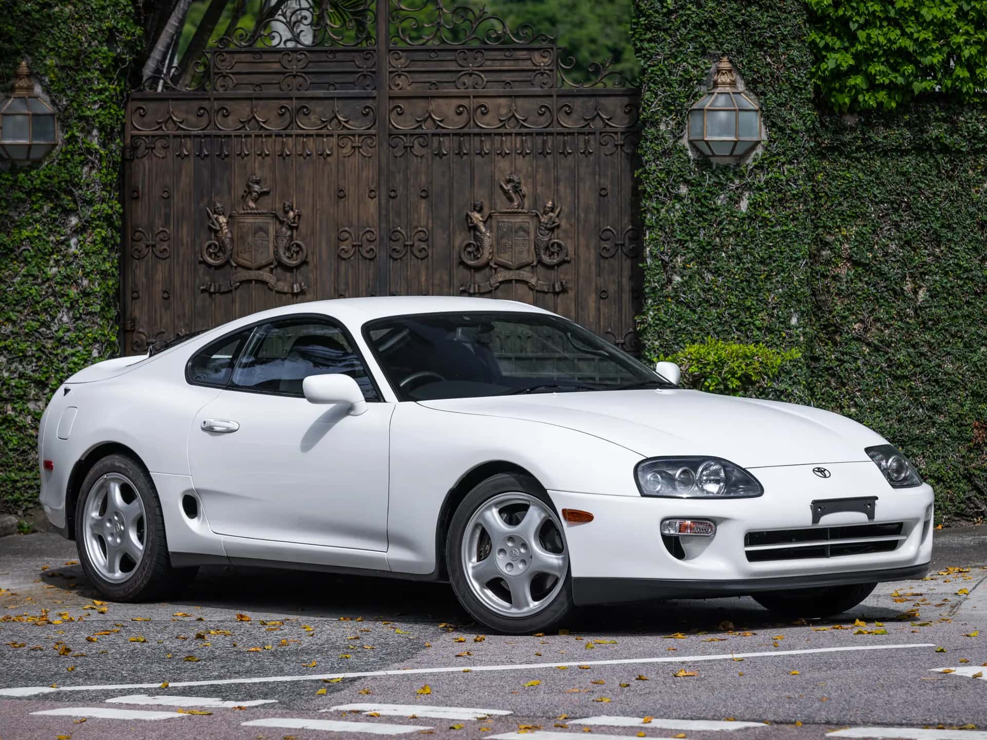 2002 Toyota Supra RZ-S Twin Turbo sold for £69,000