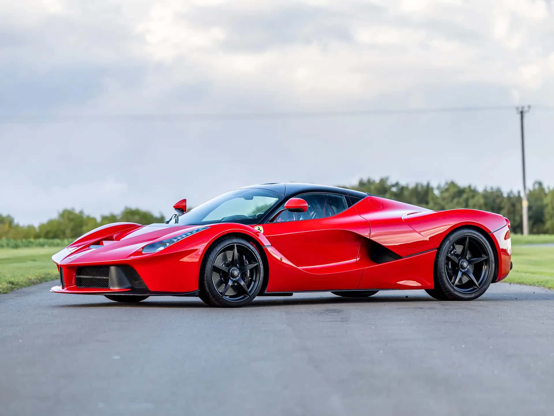 2014 Ferrari LaFerrari sold for £1,973,750