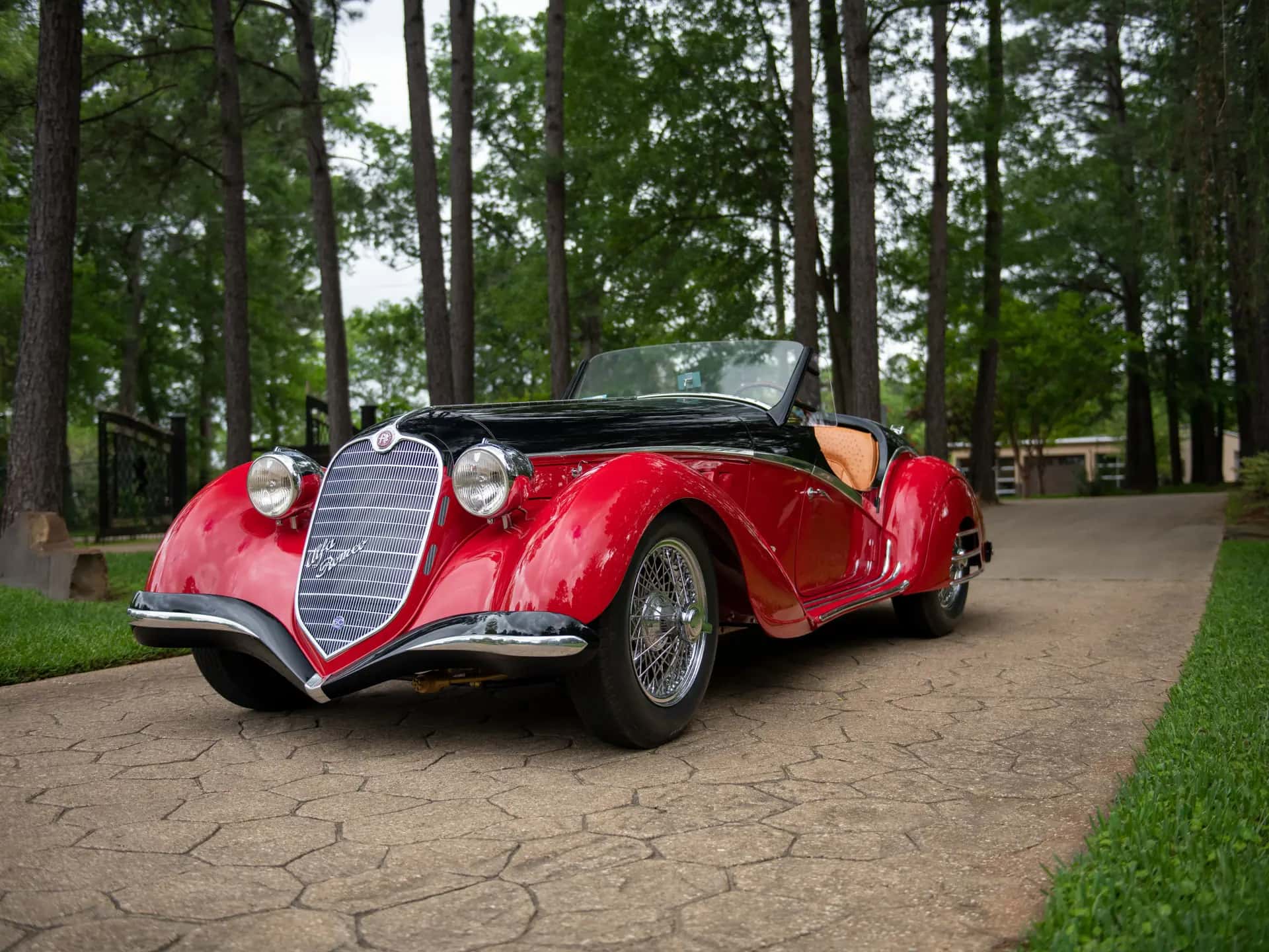1939 Alfa Romeo 6C 2300 Corto Spider Recreation in the style of Touring sold for $198,000