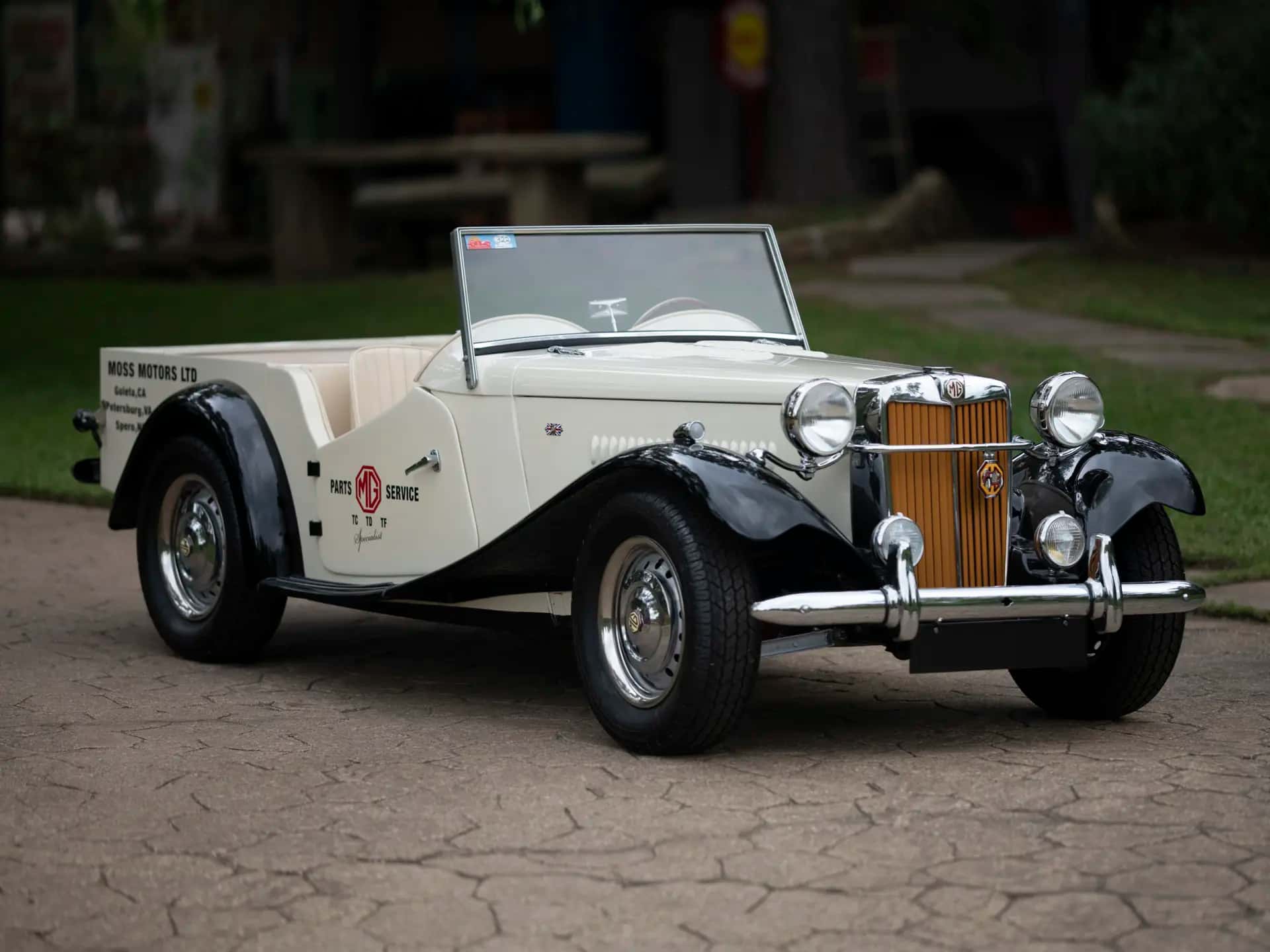 1971 MG MGB Pickup Conversion sold for $19,800