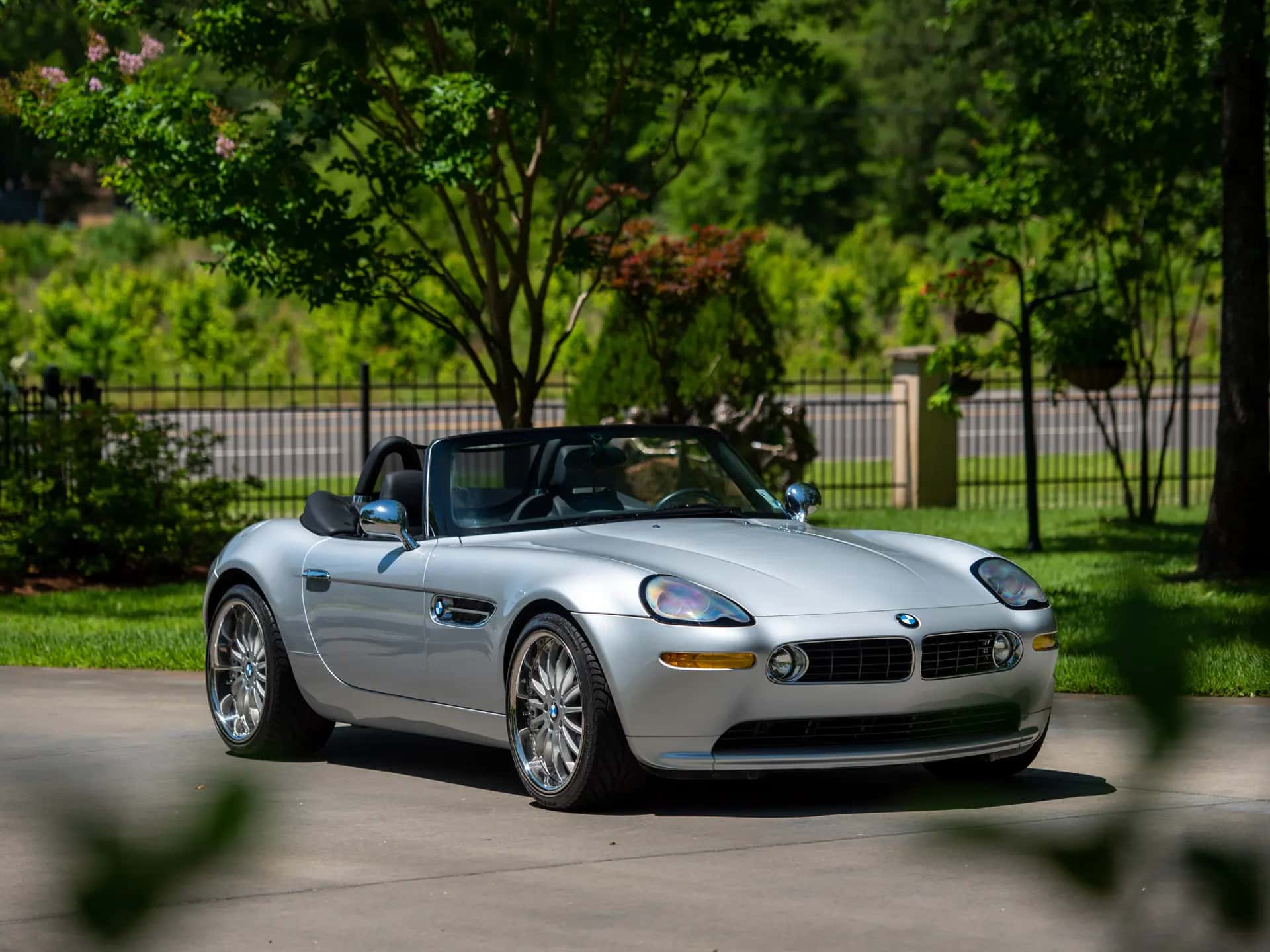 2002 BMW Z8 sold for $181,500