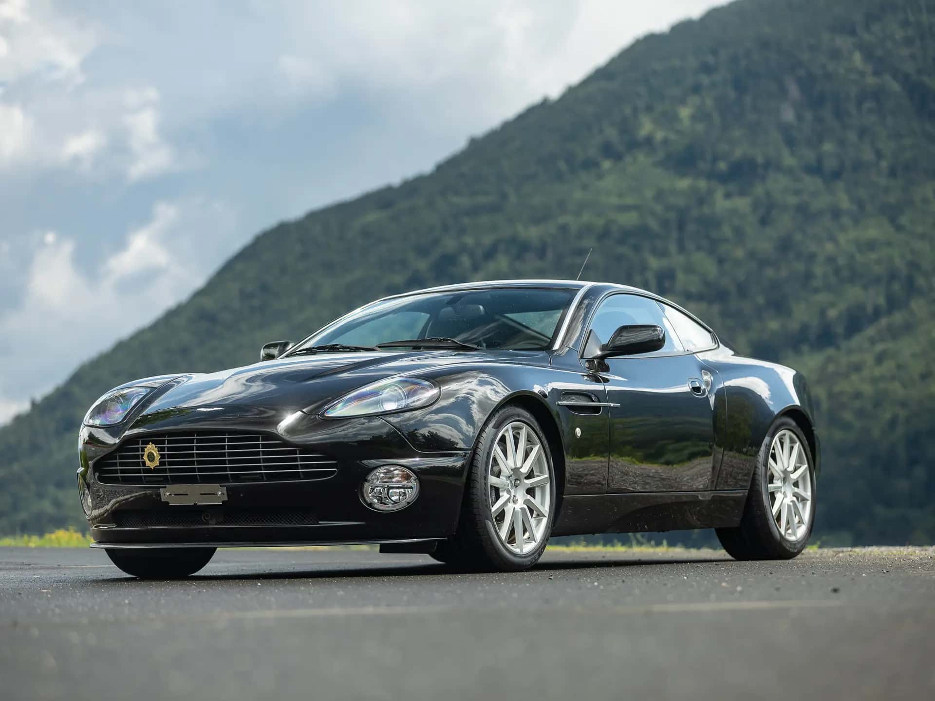 2007 Aston Martin Vanquish S sold for $0