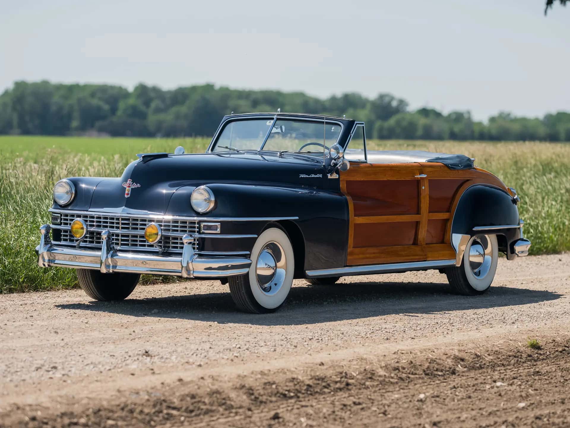 1947 Chrysler Town and Country Convertible sold for $140,000