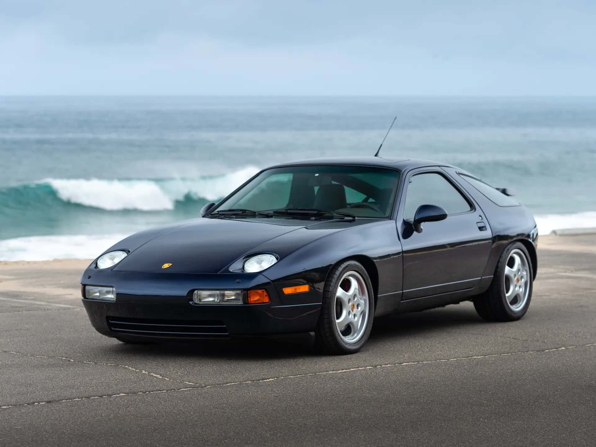 1995 Porsche 928 GTS sold for $406,500