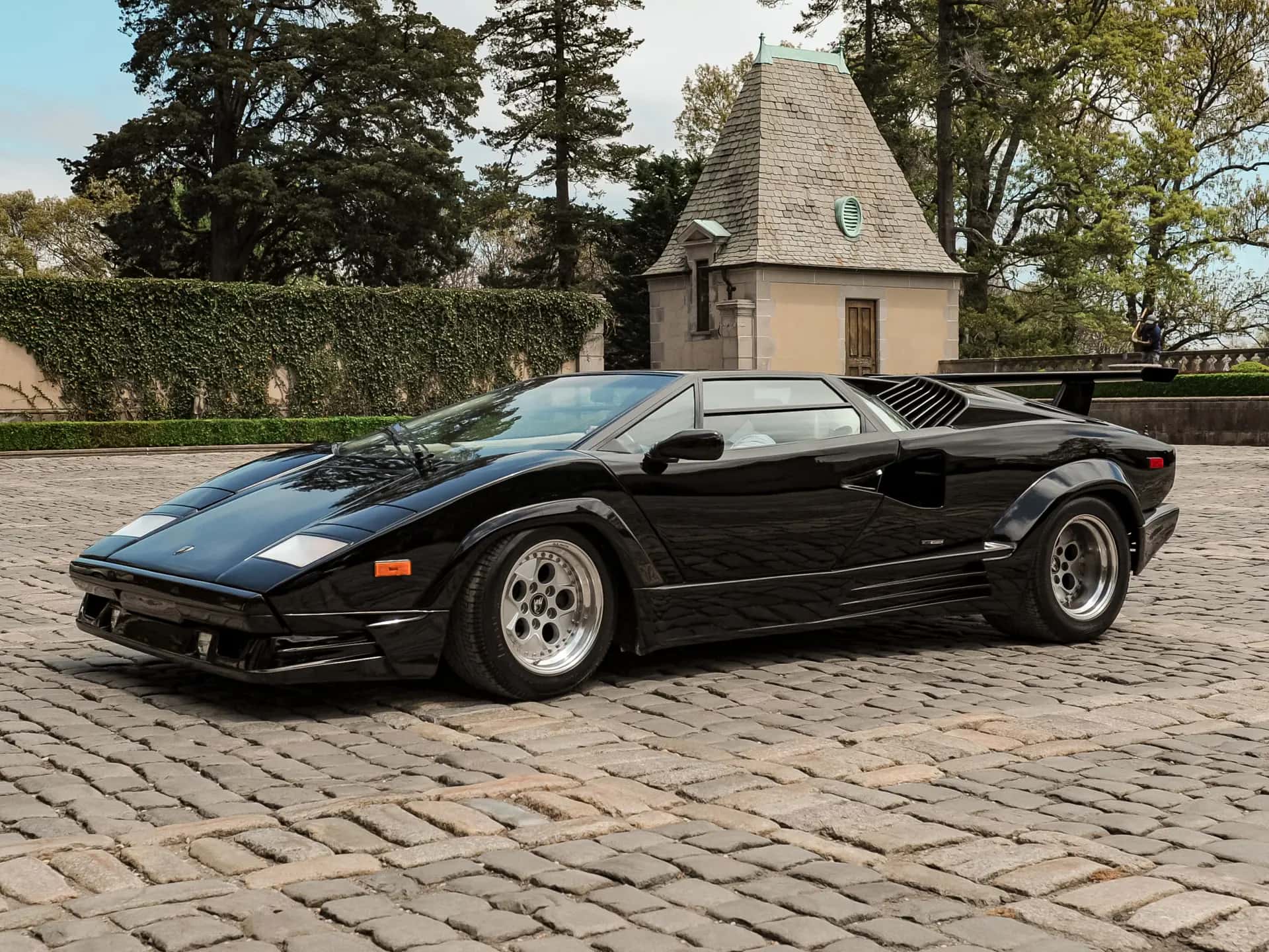 1989 Lamborghini Countach 25th Anniversary Edition sold for $510,000
