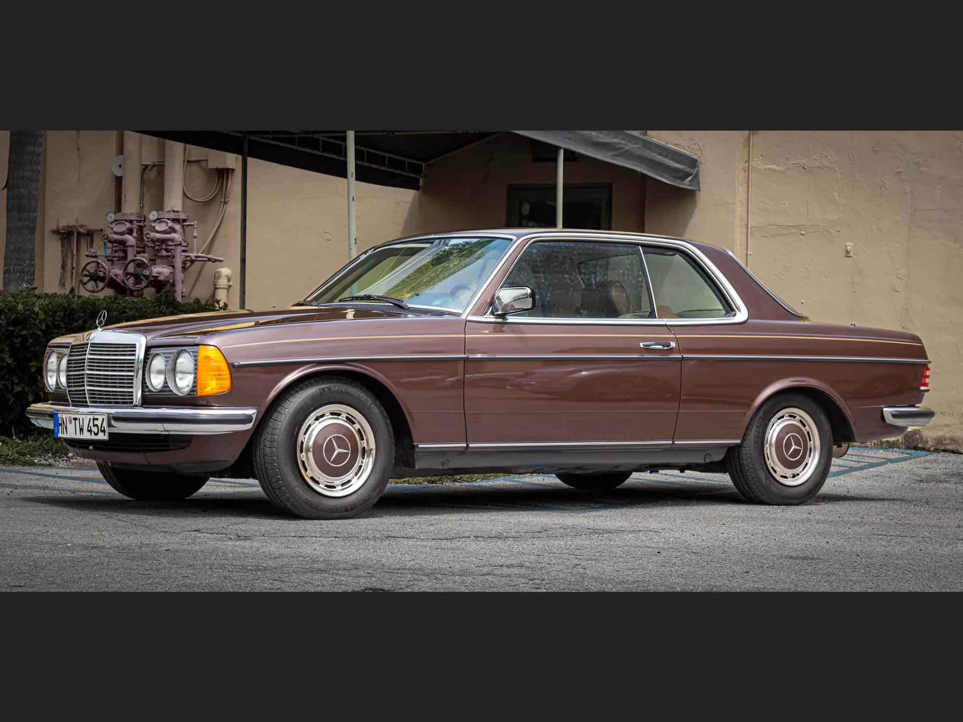 1984 Mercedes-Benz 230 CE sold for $0