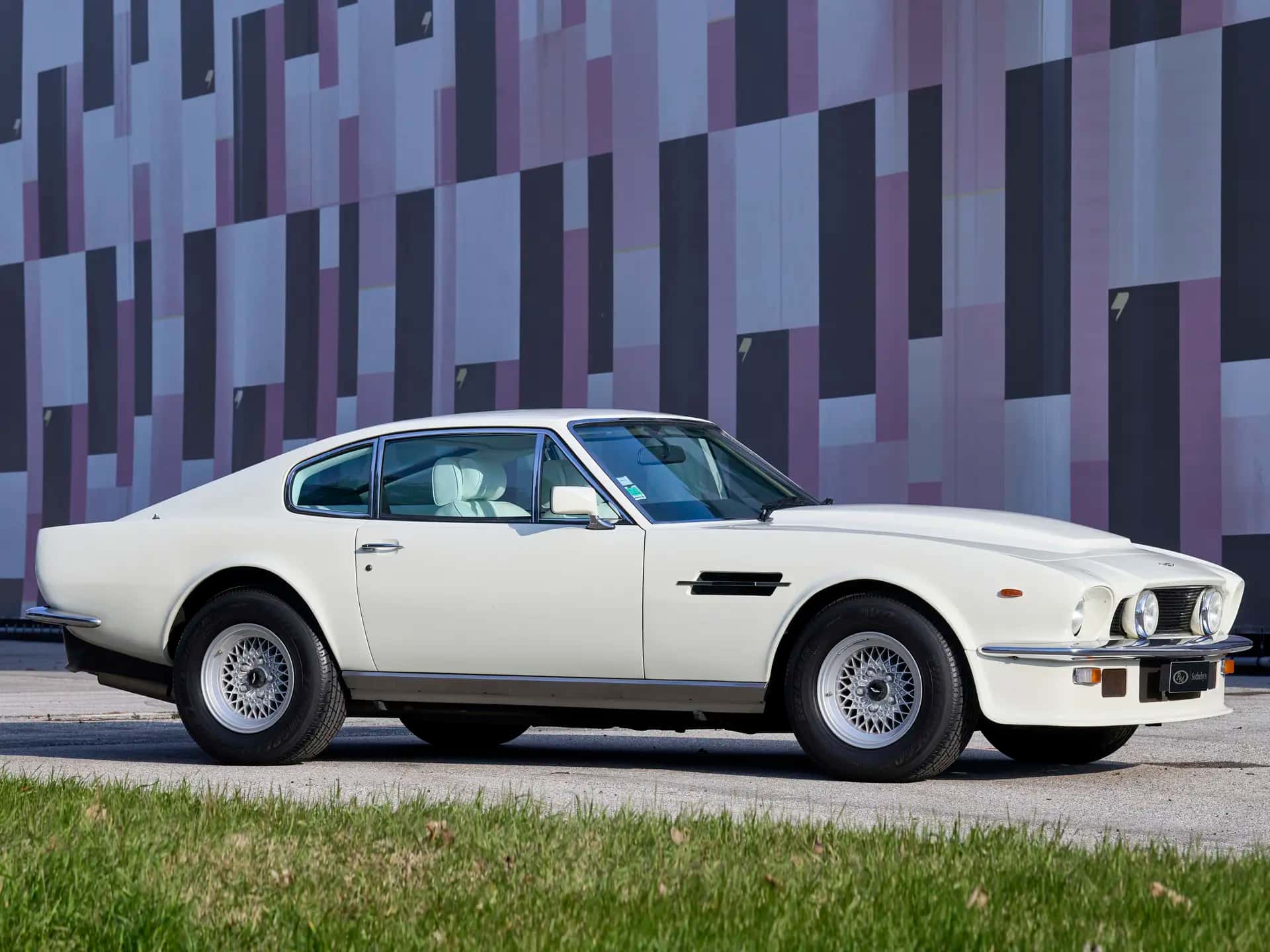 1983 Aston Martin V8 Vantage 'Oscar India' sold for €269,375