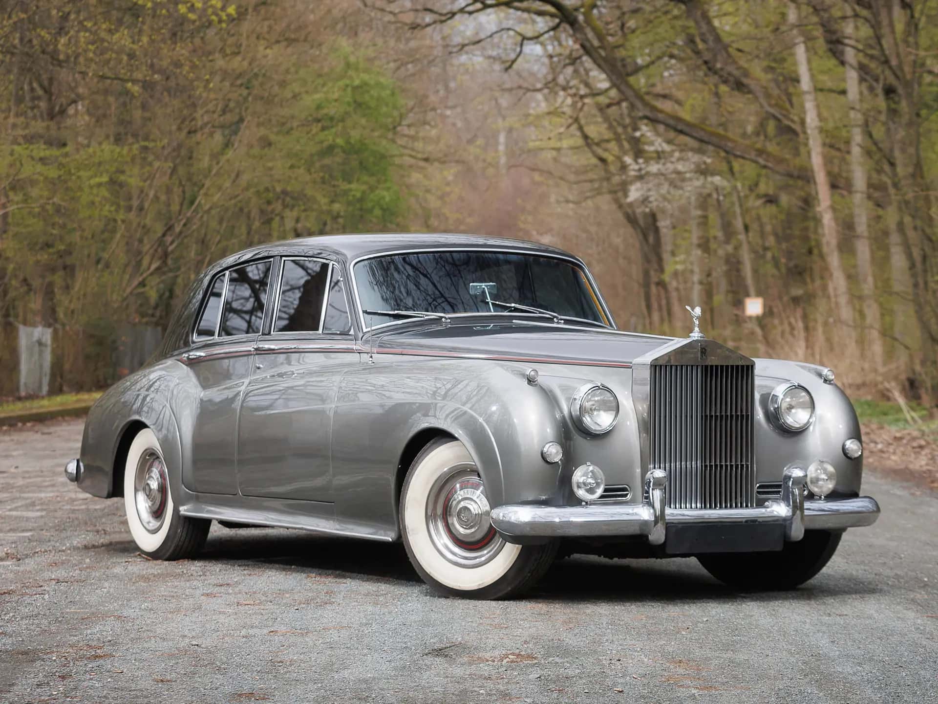 1957 Rolls-Royce Silver Cloud I – Countryman Adaptation sold for €51,750