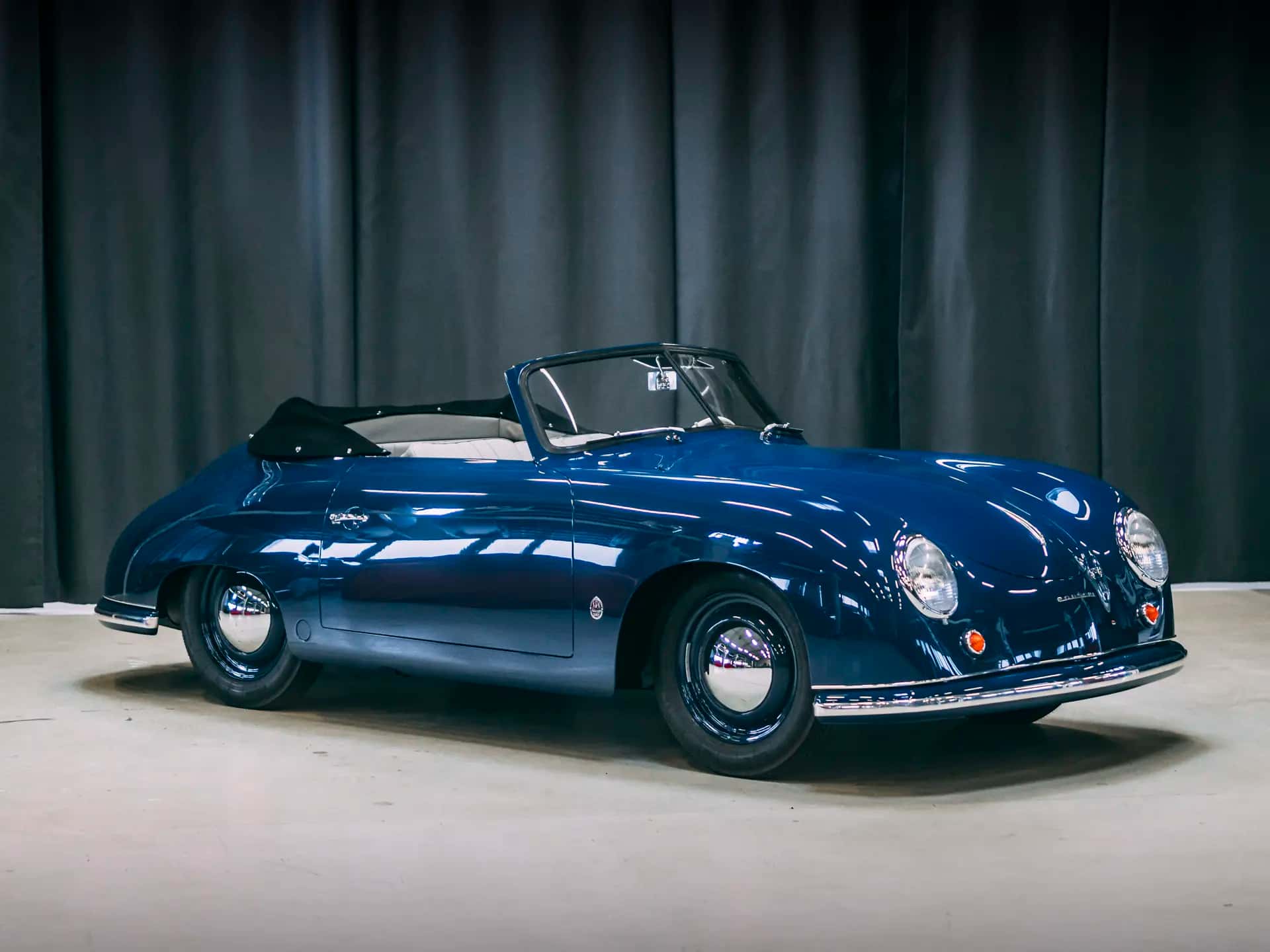1952 Porsche 356 'Split-Window' Cabriolet sold for €0