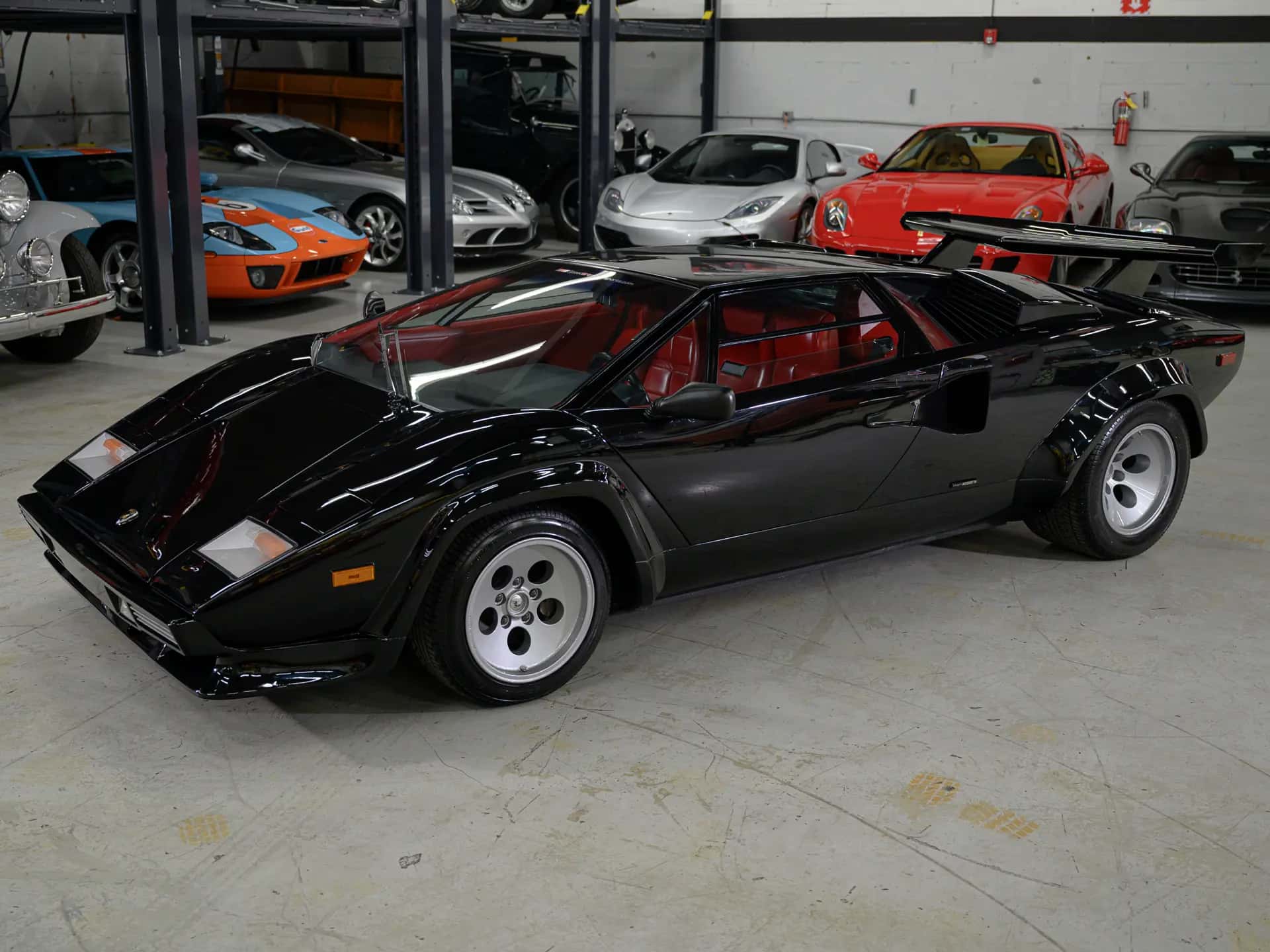 1984 Lamborghini Countach LP5000 S sold for $632,500