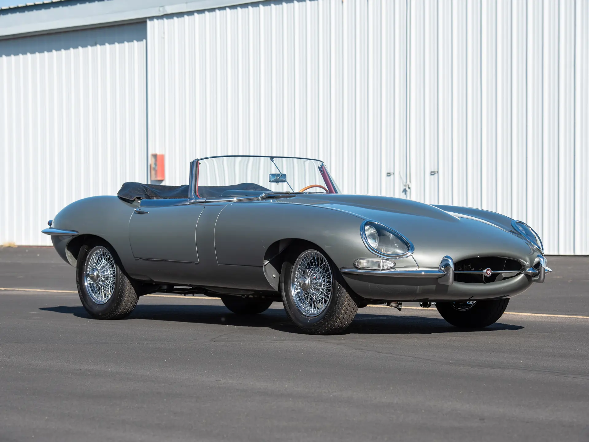 1967 Jaguar E-Type Series 1 4.2-Litre Roadster sold for $126,500