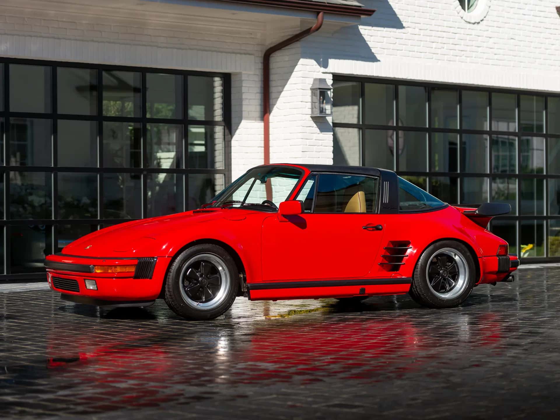1989 Porsche 911 Turbo 'Flat-Nose' Targa sold for $511,000