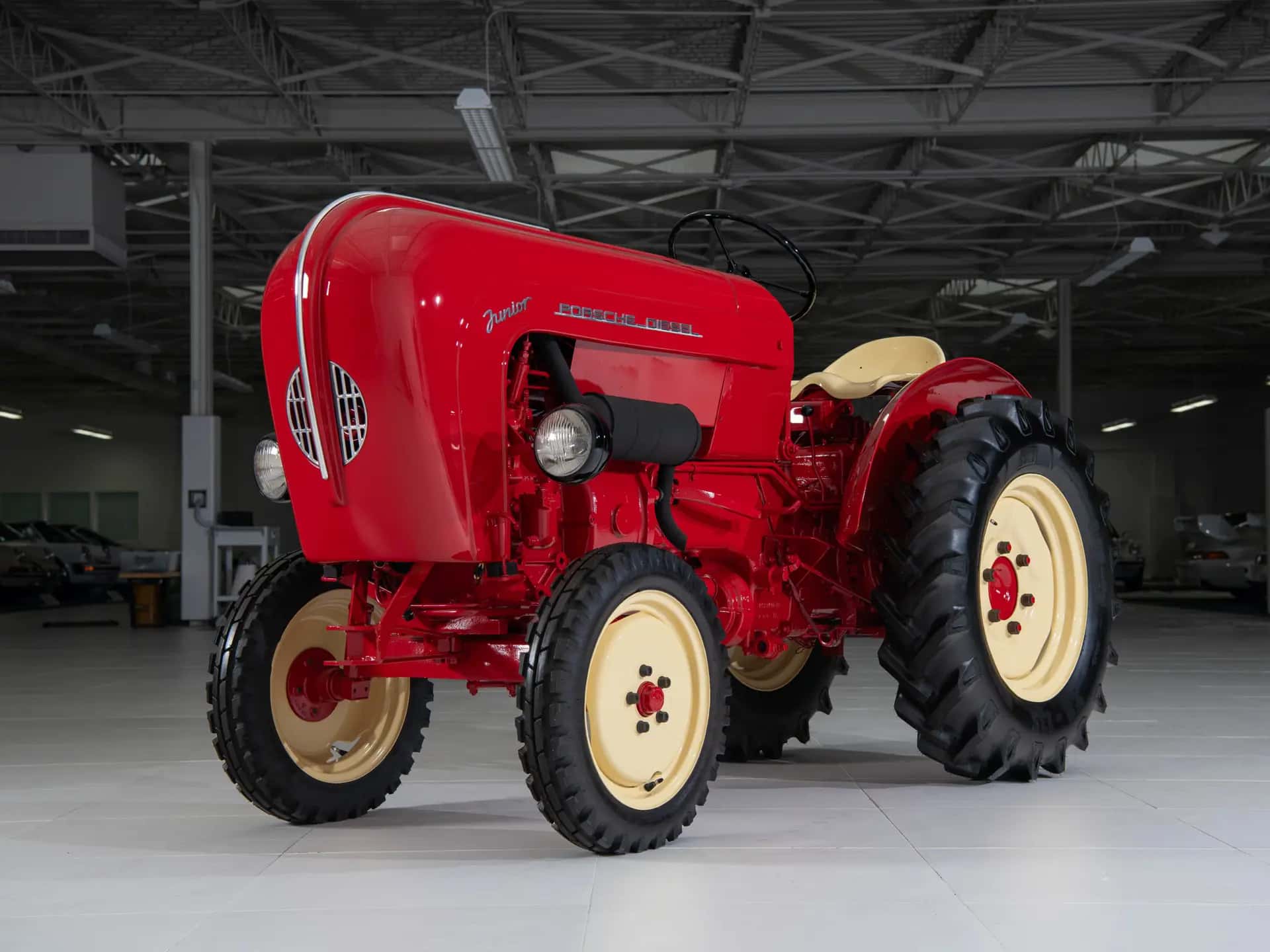 1959 Porsche -Diesel Junior 108 S 'Vineyard' Tractor sold for $58,800