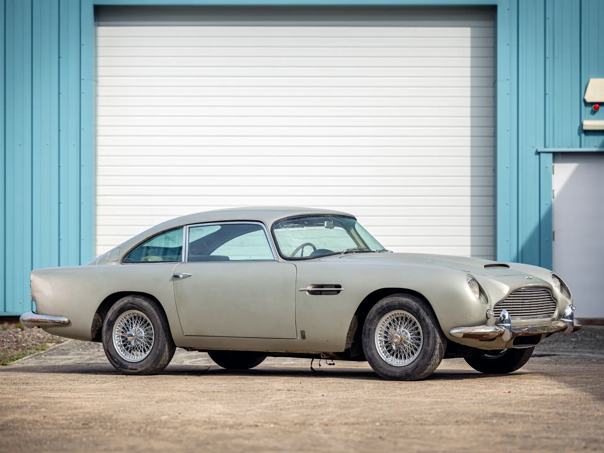 1963 Aston Martin DB5 'Project' sold for £342,500