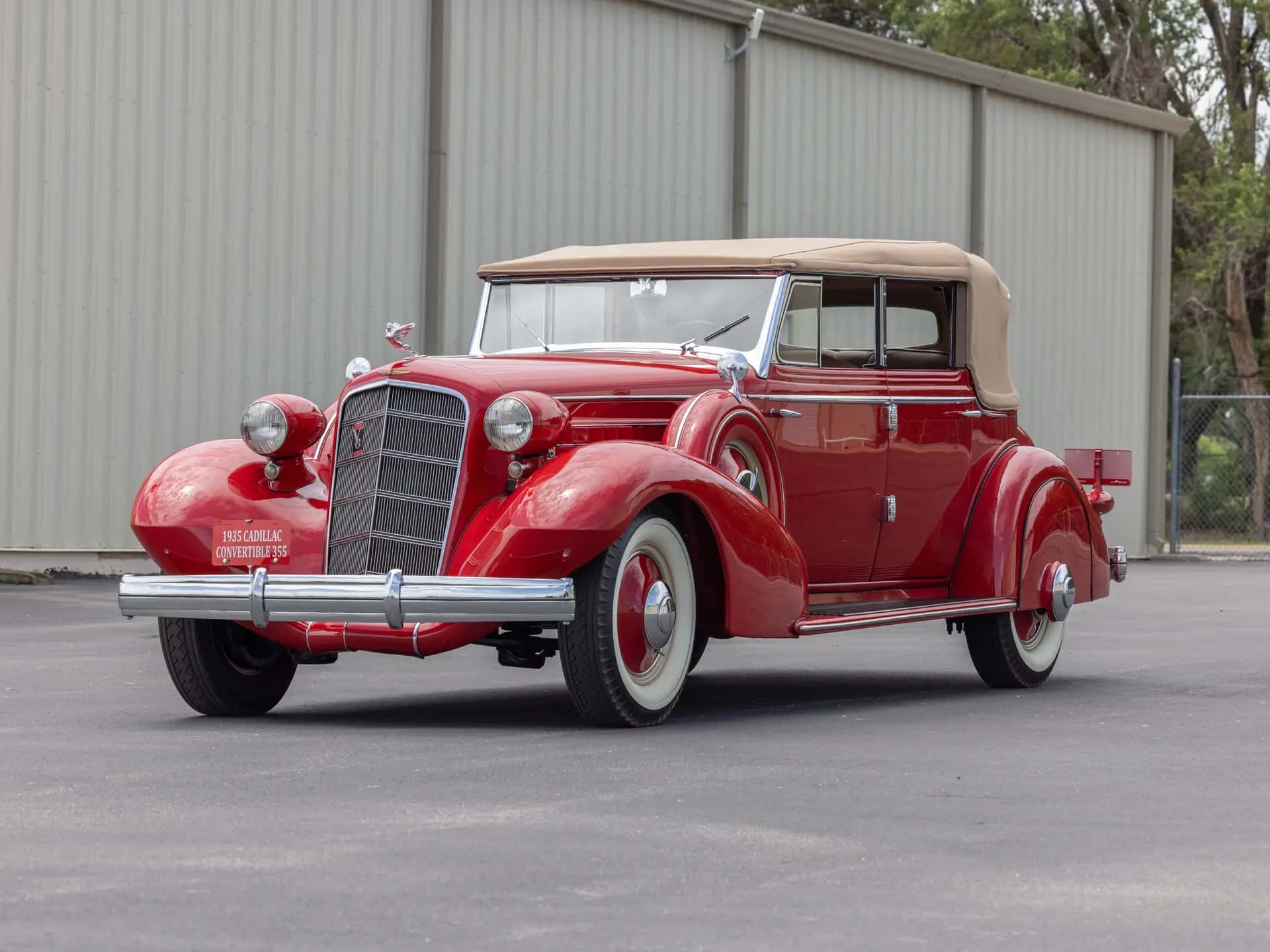1935 Cadillac V-8 Convertible Sedan sold for $132,000