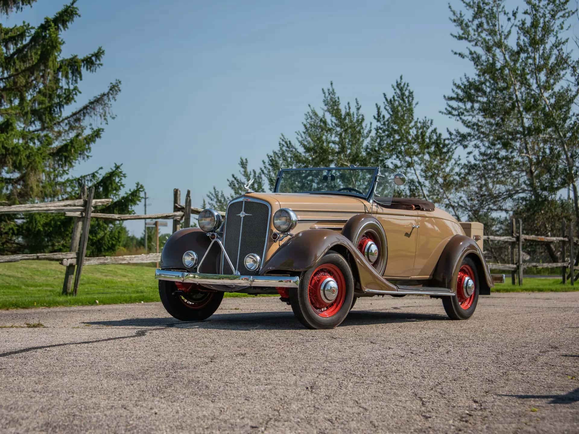 1934 Chevrolet Master Sports Roadster sold for $33,000