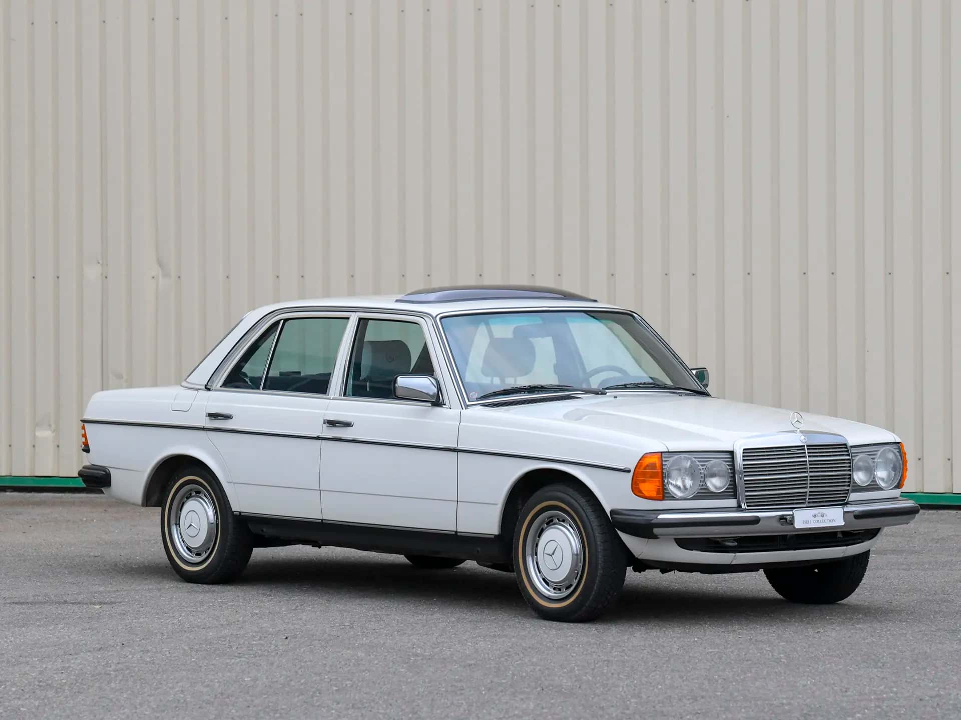 1983 Mercedes-Benz 230 E sold for $5,750