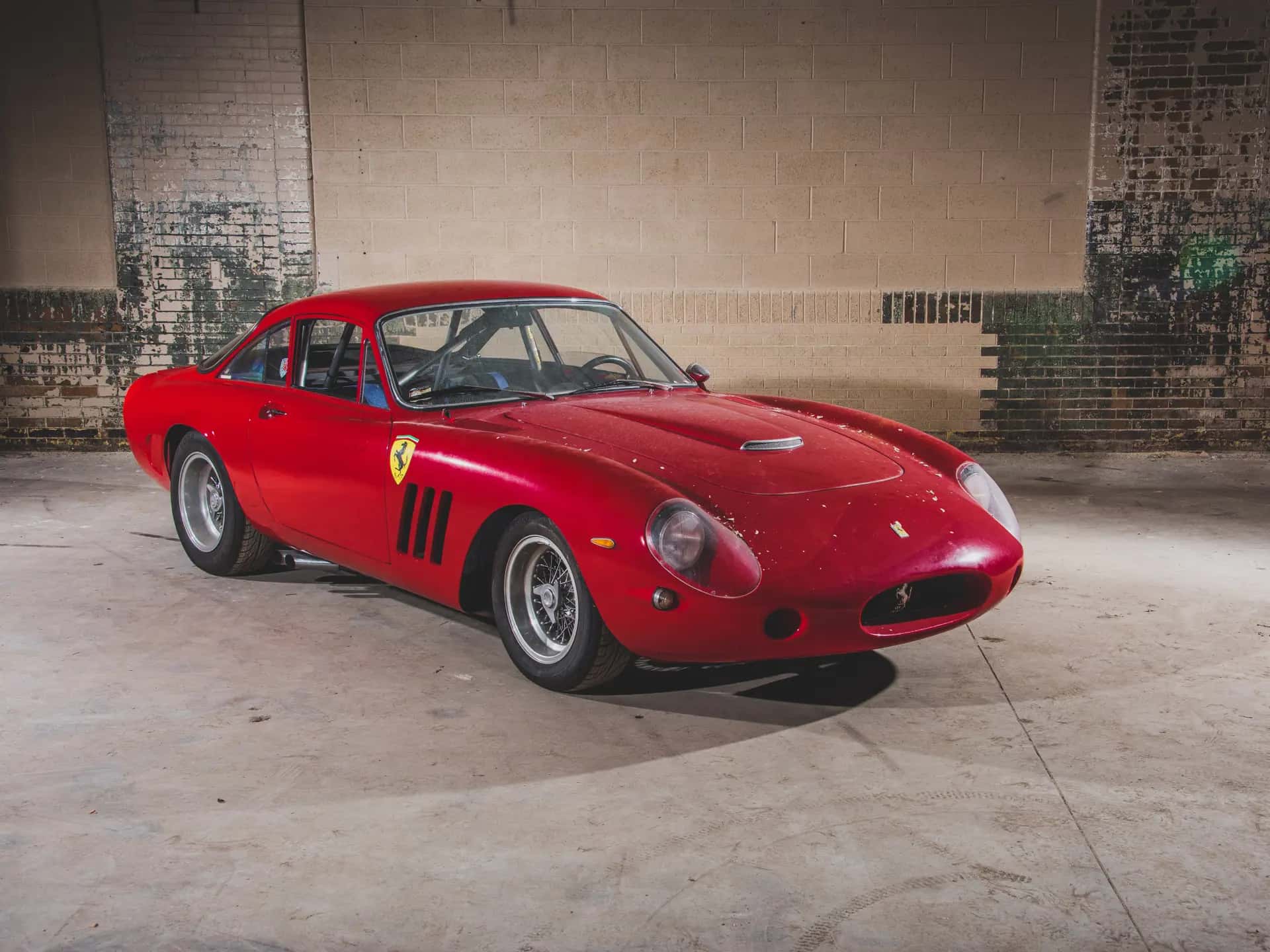 1964 Ferrari 250 GT/L Berlinetta Lusso sold for $907,000