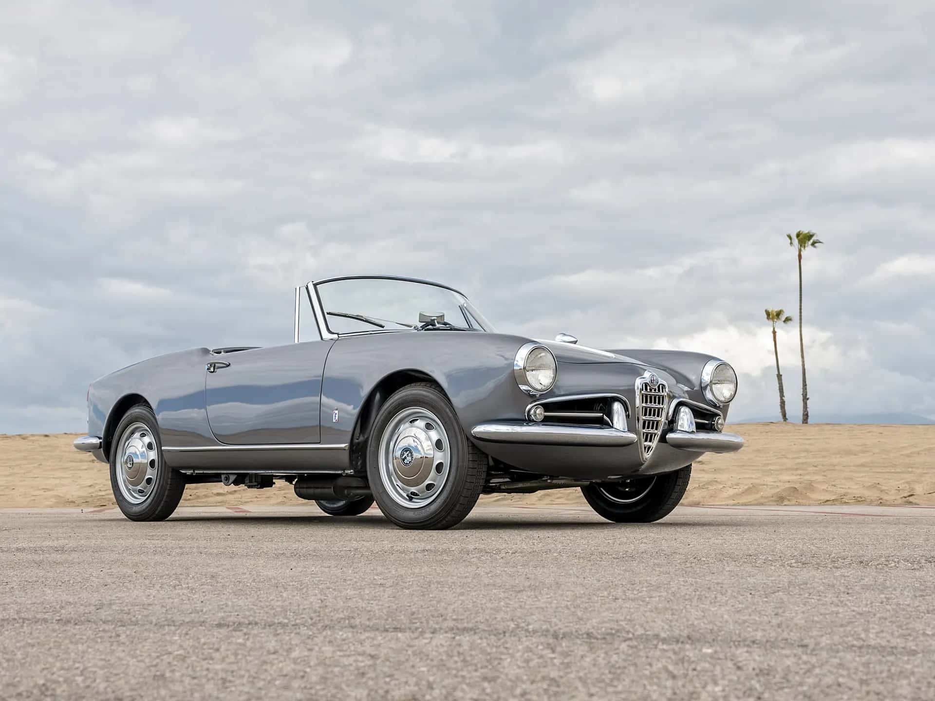 1960 Alfa Romeo Giulietta Spider Veloce sold for $89,600