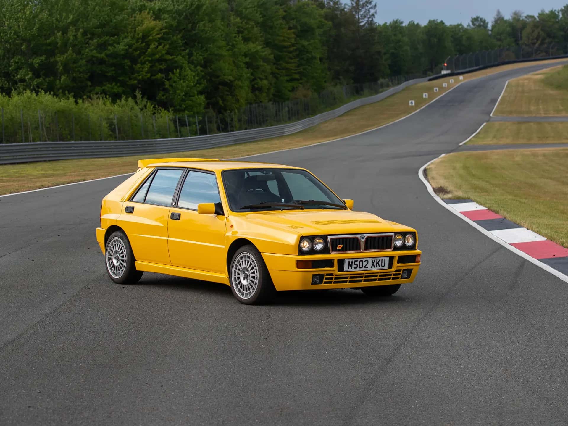 1994 Lancia Delta HF Integrale Evoluzione II 'Giallo Ginestra' sold for $126,000