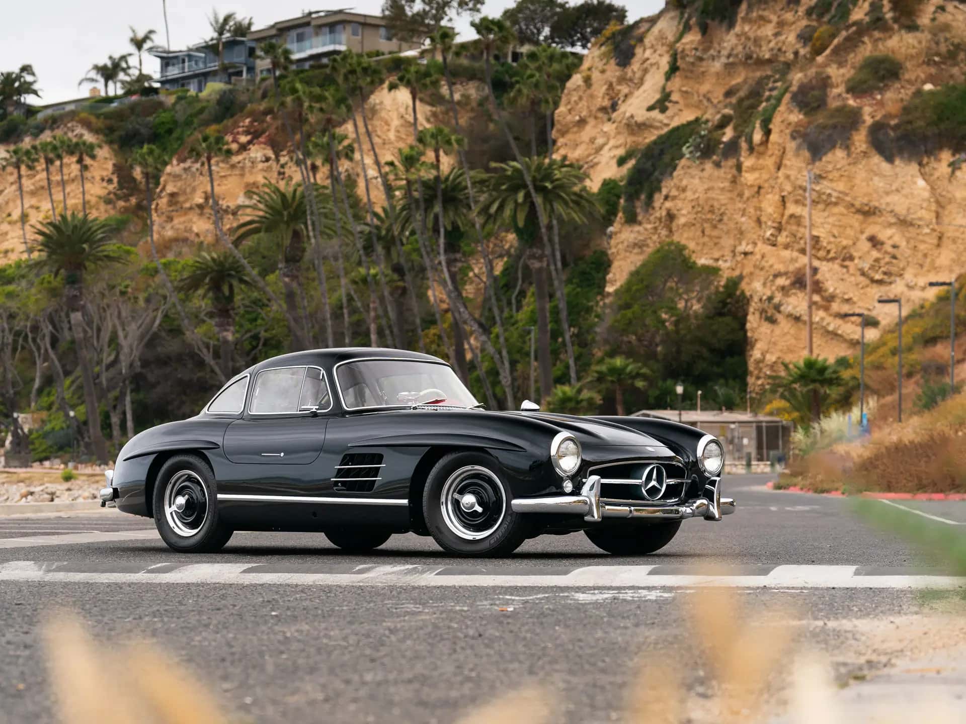 1956 Mercedes-Benz 300 SL Gullwing sold for $1,572,500