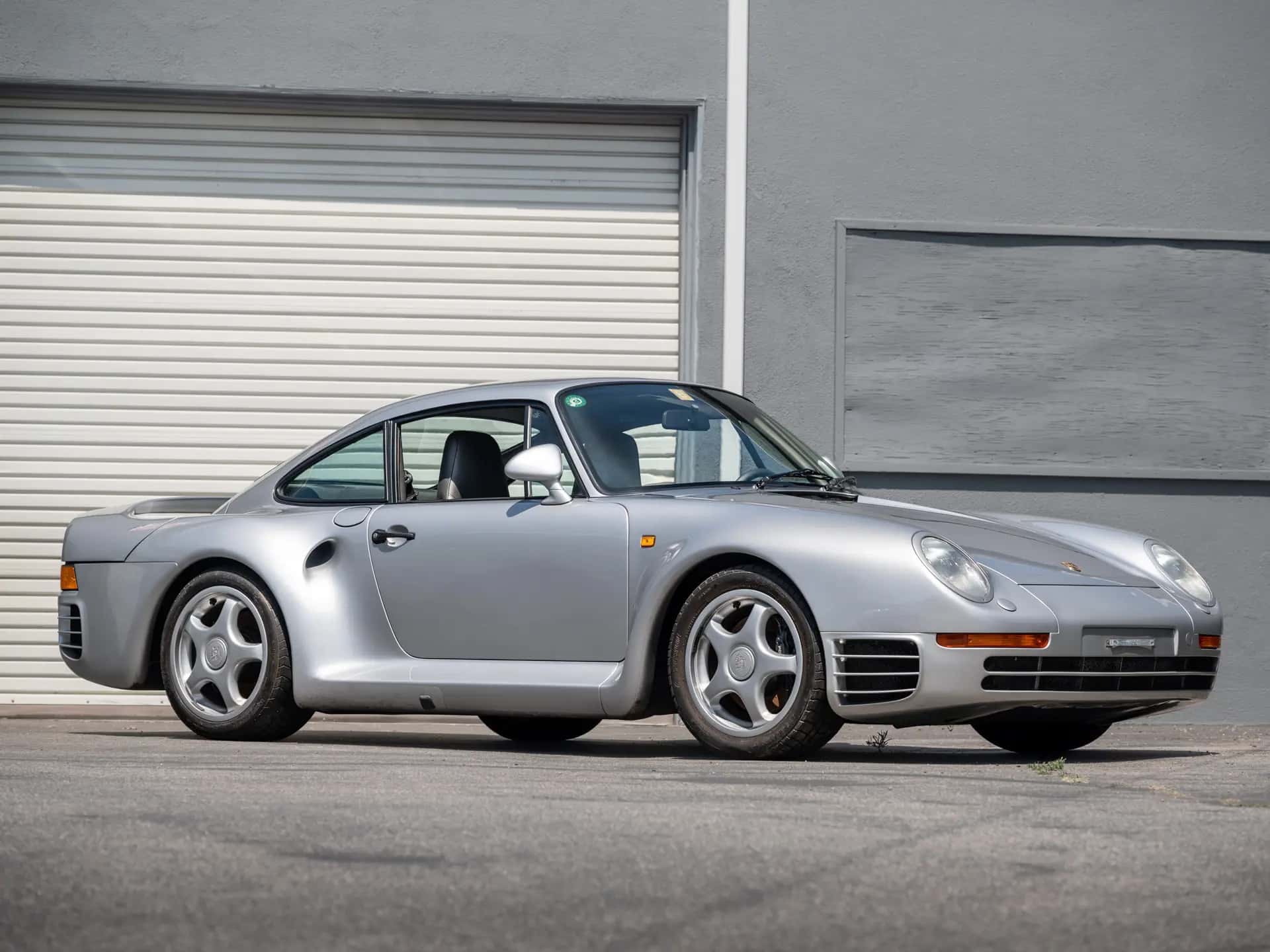 1988 Porsche 959 'Komfort' sold for $1,710,000
