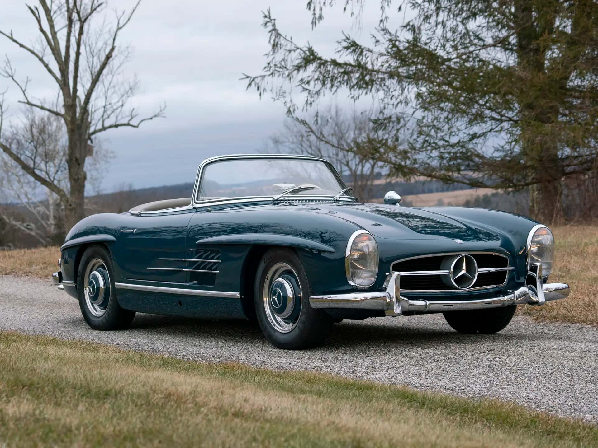 1958 Mercedes-Benz 300 SL Roadster sold for $1,380,000