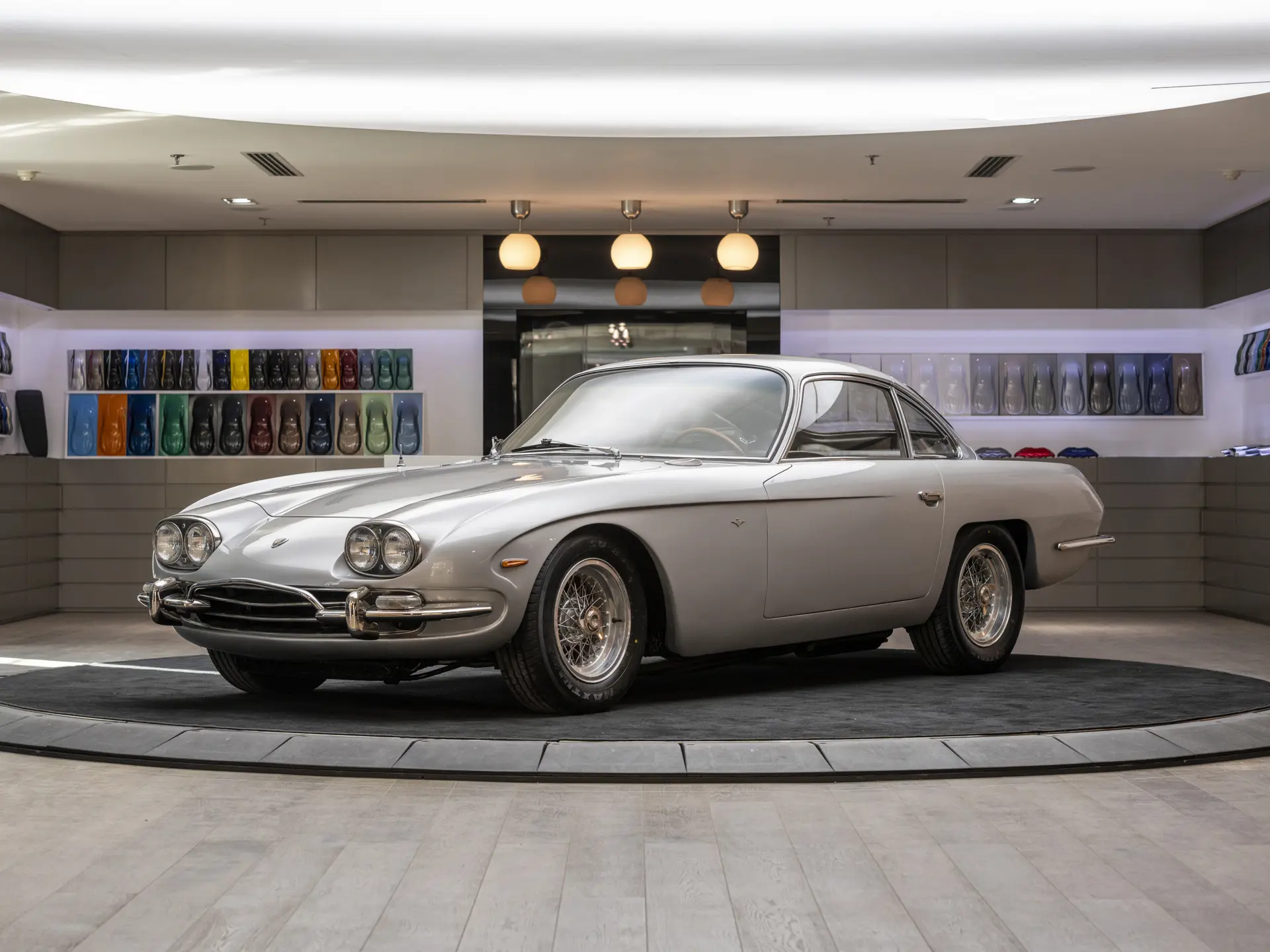 1966 Lamborghini 400 GT 2+2 sold for $297,500