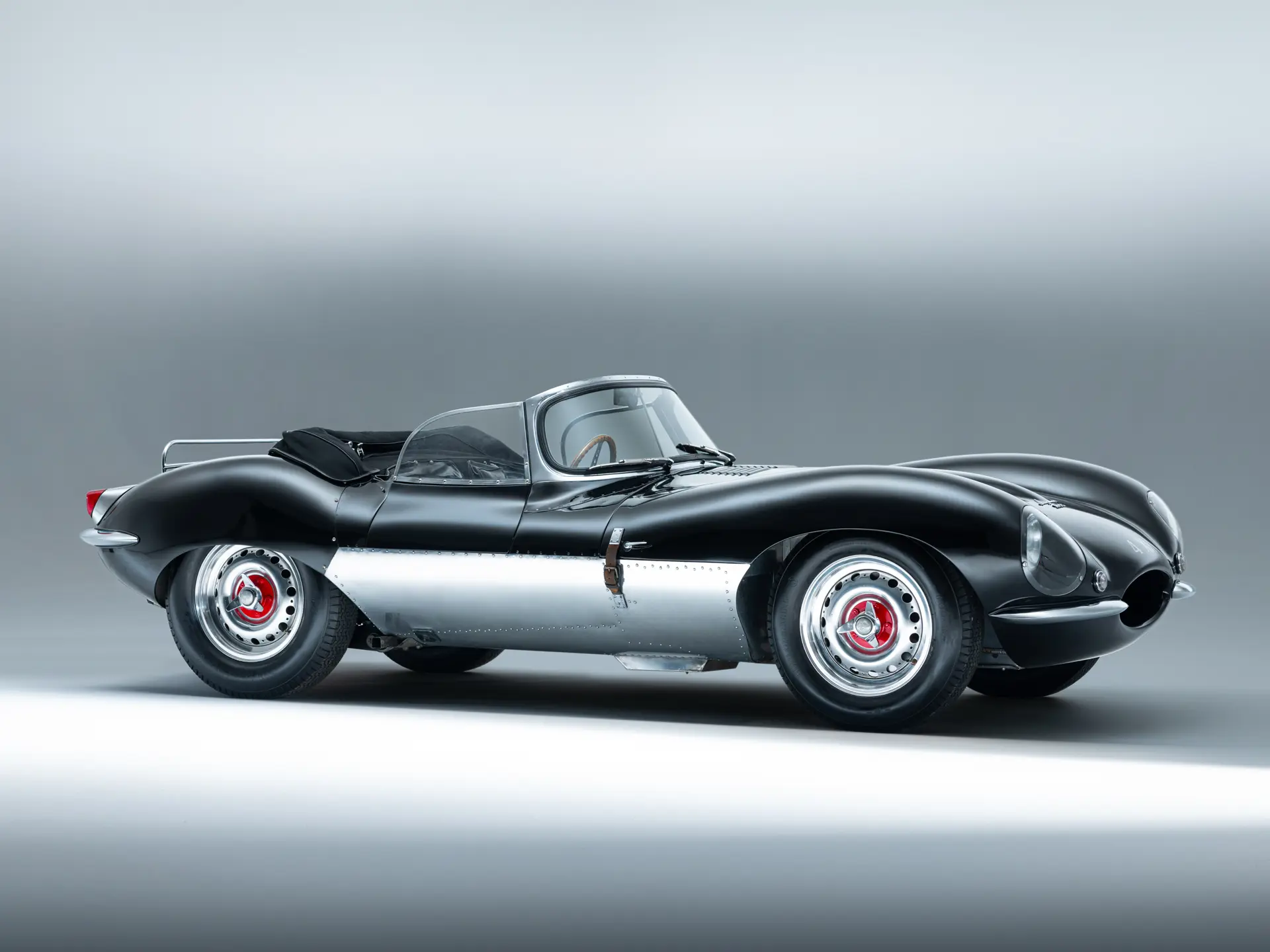 1957 Jaguar XKSS sold for £0
