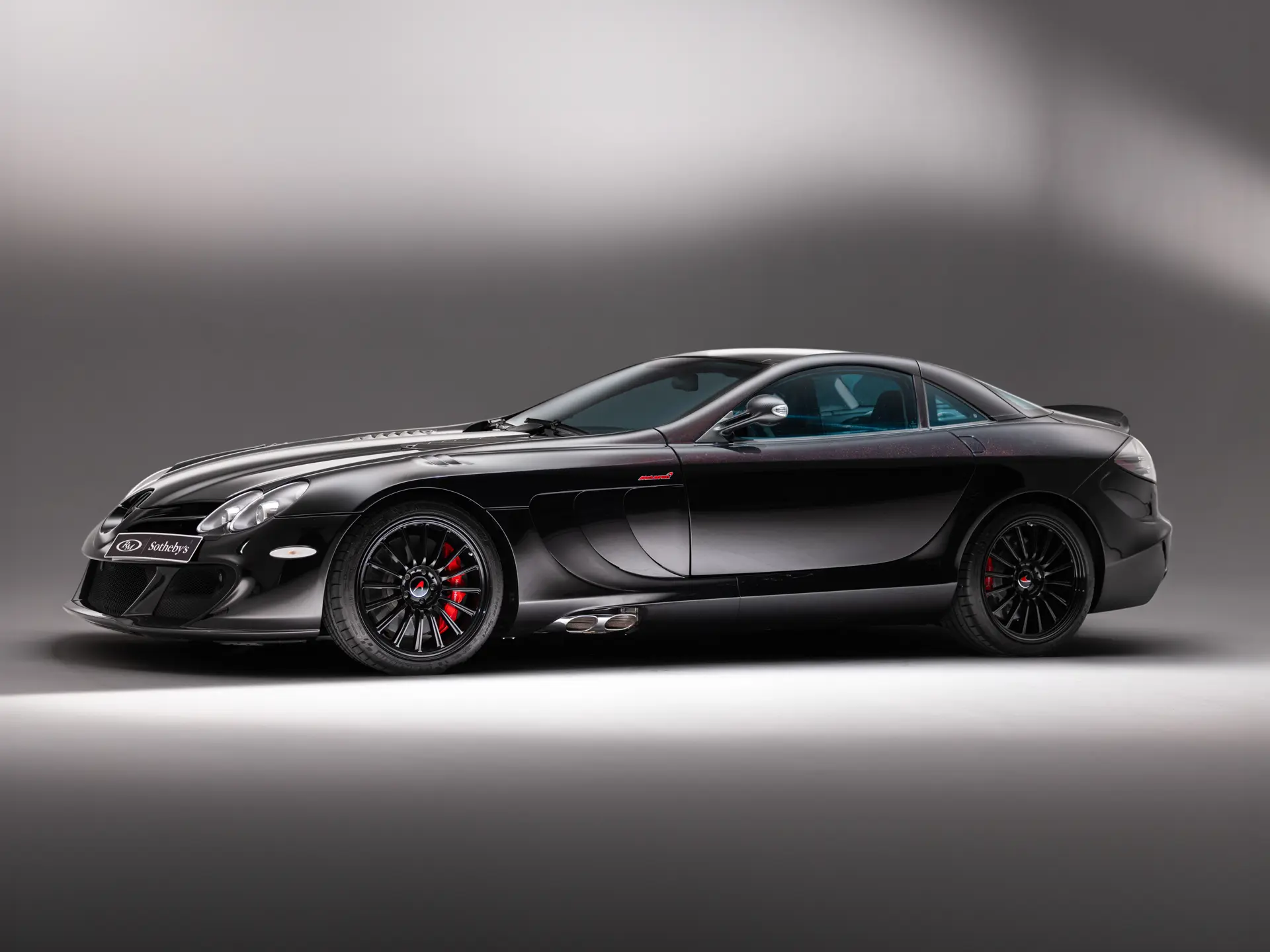 2006 Mercedes-Benz SLR 'McLaren Edition' sold for £623,750