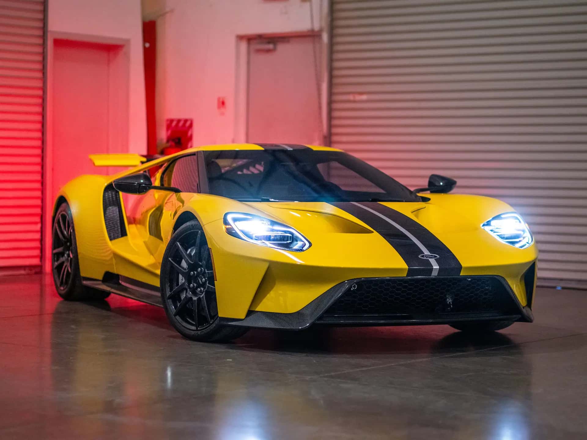 2021 Ford GT Carbon Series sold for $863,000