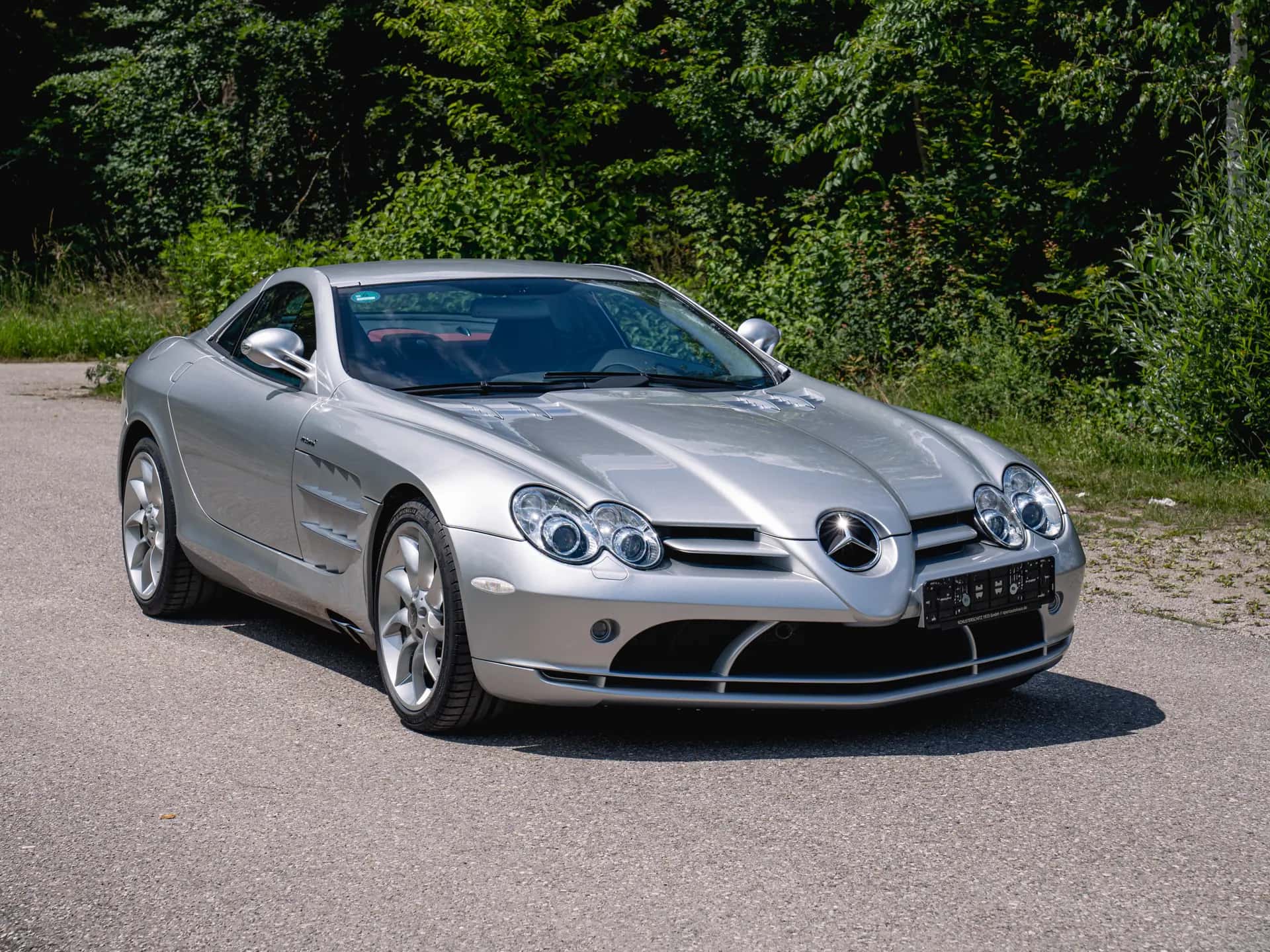 2004 Mercedes-Benz SLR McLaren sold for €291,875