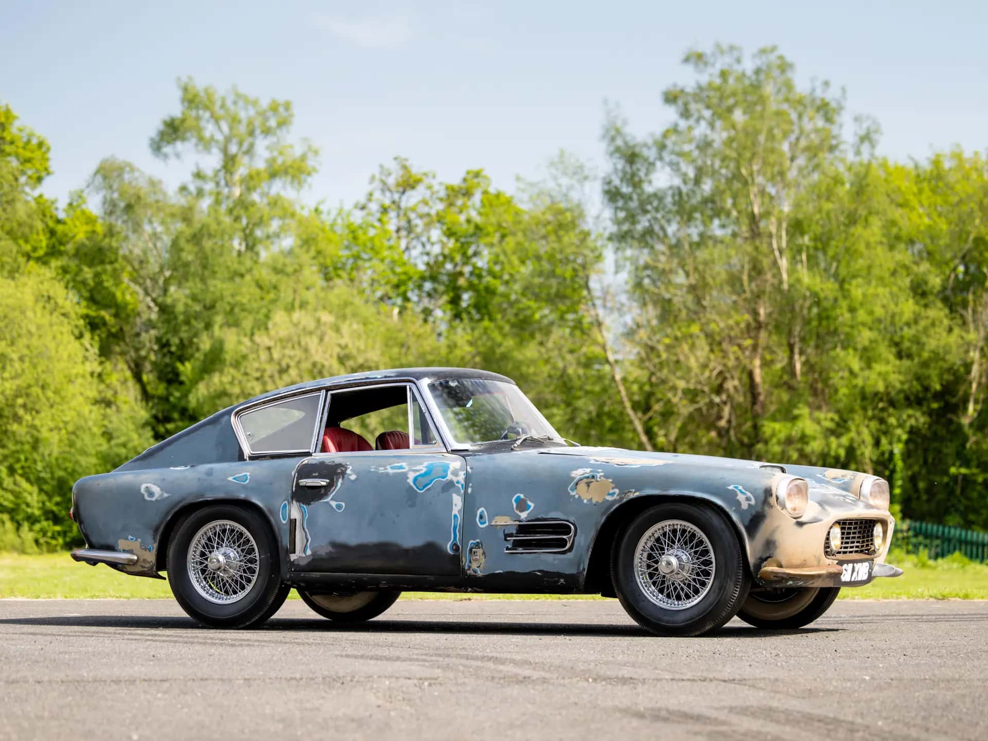 1955 Jaguar XK 140 MC Coupé sold for £0