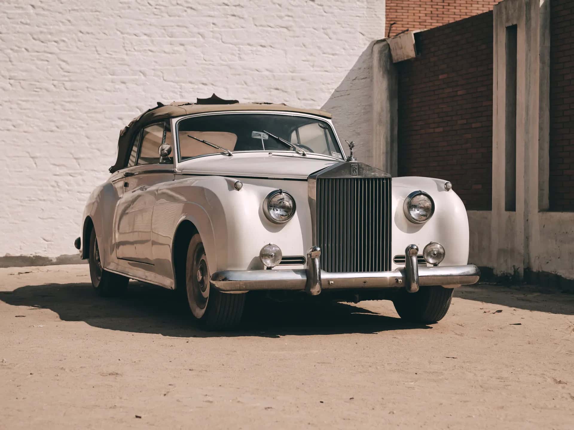 1959 Rolls-Royce Silver Cloud I Drophead Coupé Adaptation 'Prototype' sold for €97,750