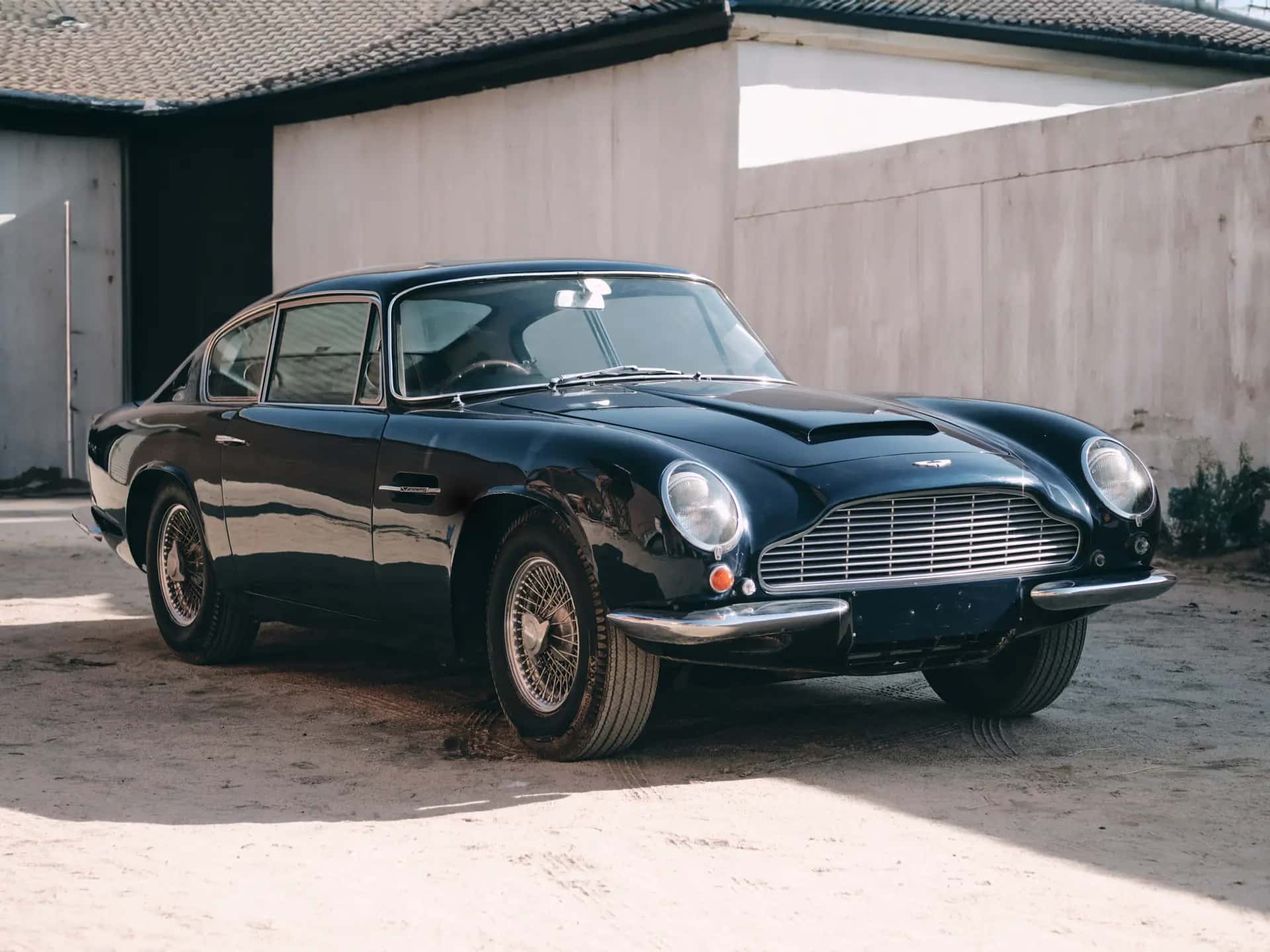 1970 Aston Martin DB6 Mk 2 Vantage sold for €218,500