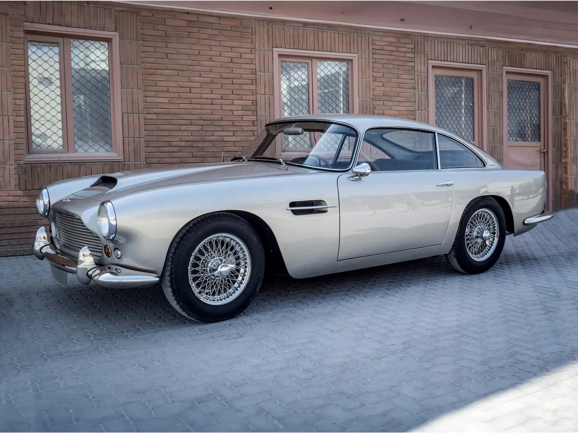 1959 Aston Martin DB4 Series I sold for €320,000