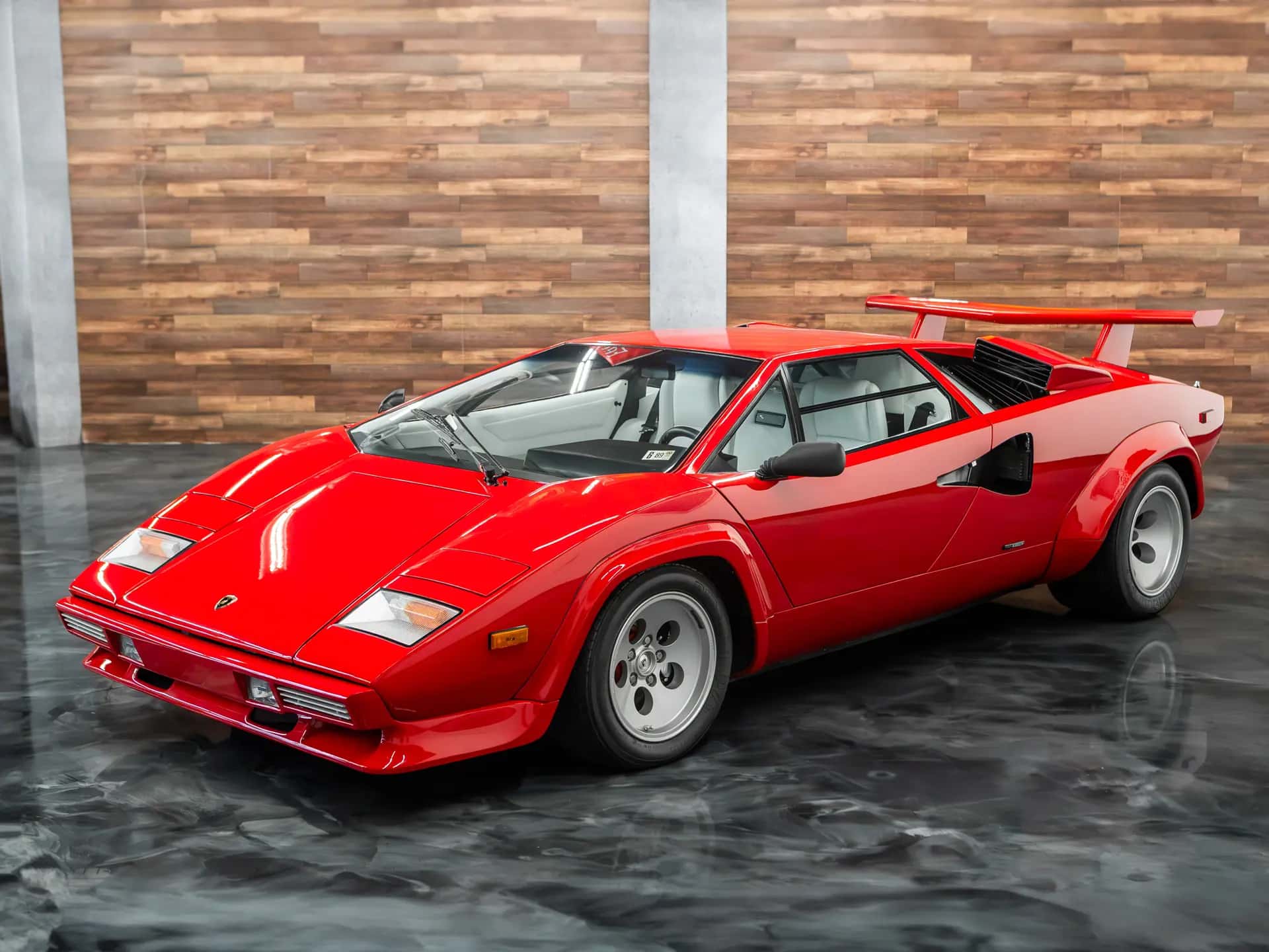 1988 Lamborghini Countach 5000 Quattrovalvole sold for $0