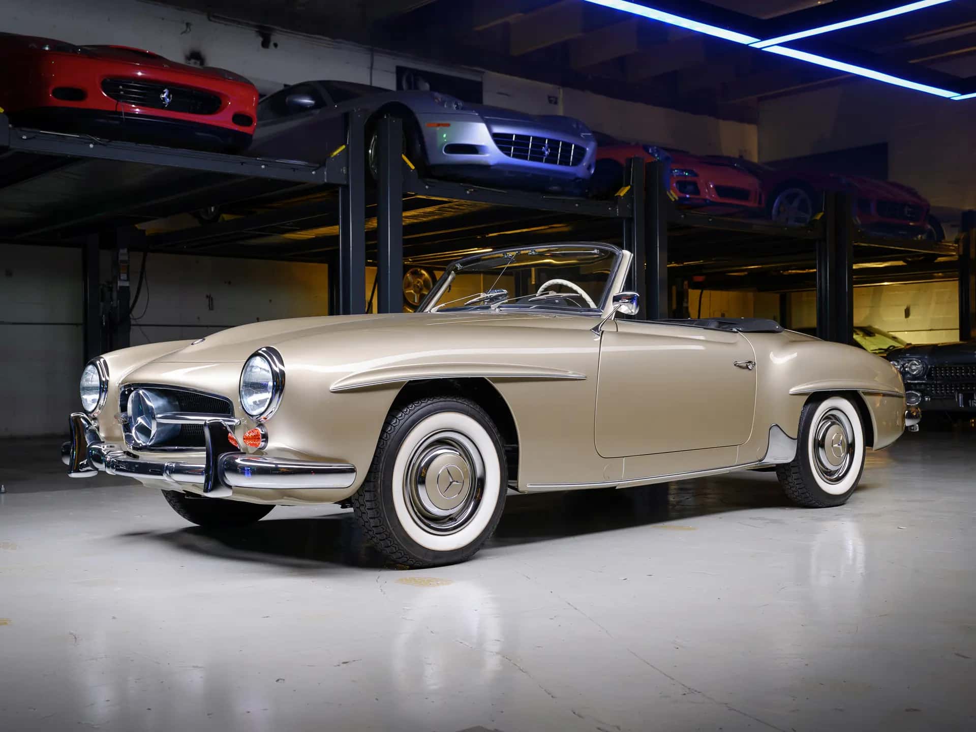 1961 Mercedes-Benz 190 SL sold for $179,200