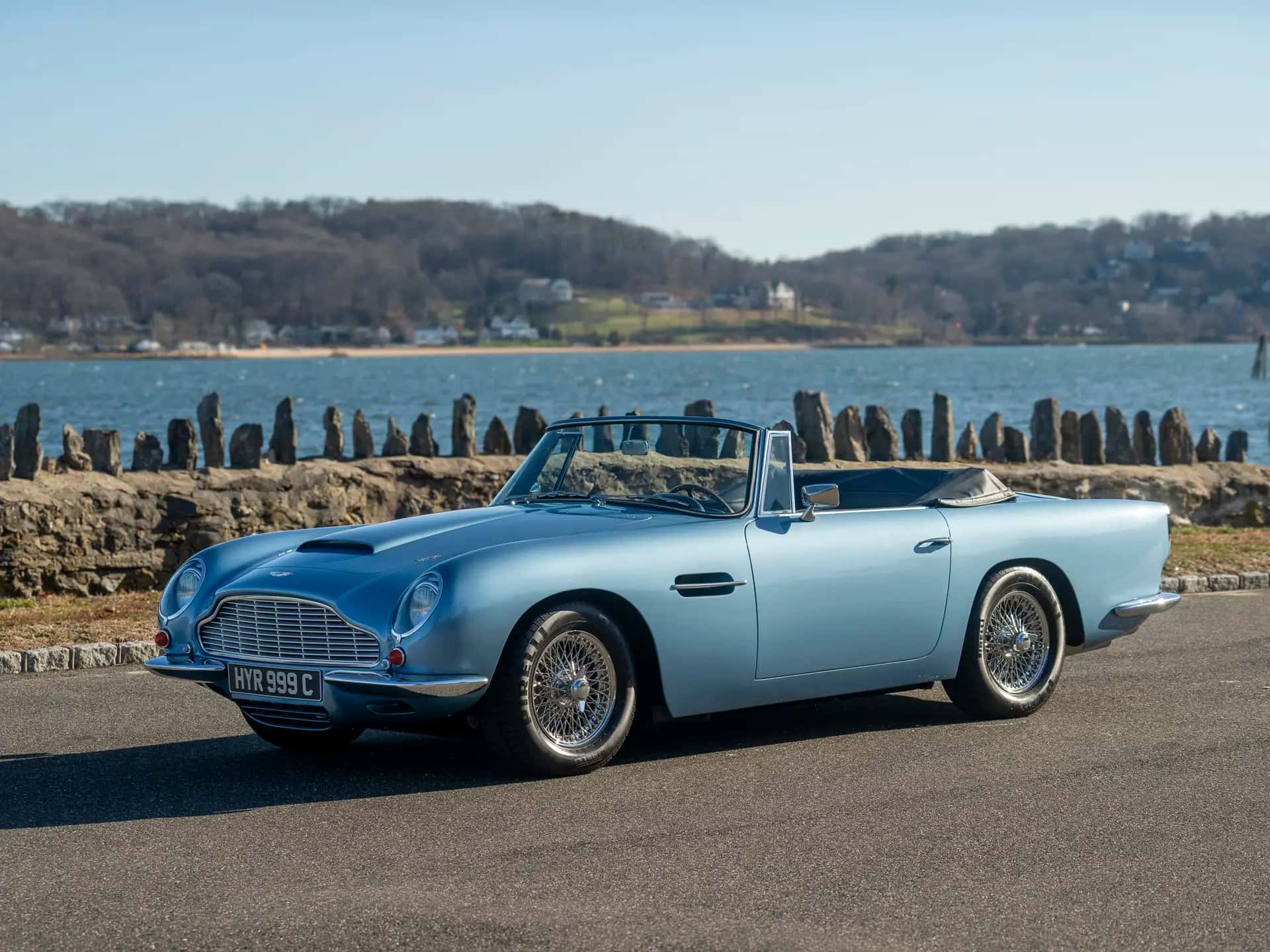 1965 Aston Martin DB Short-Chassis Volante sold for $0