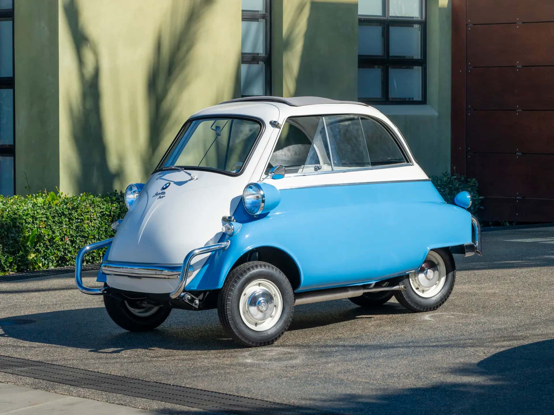 1957 BMW Isetta 300 sold for $53,760