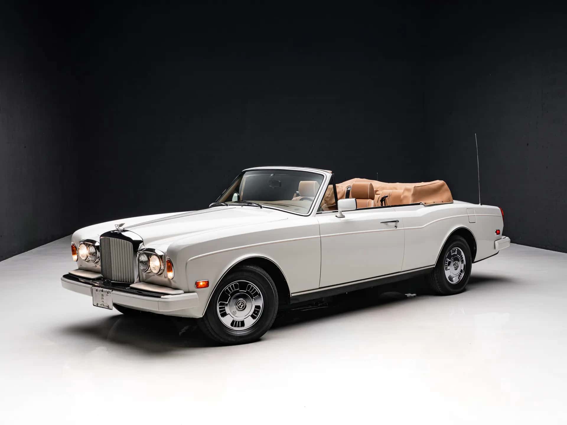 1995 Bentley Continental Convertible sold for $184,800