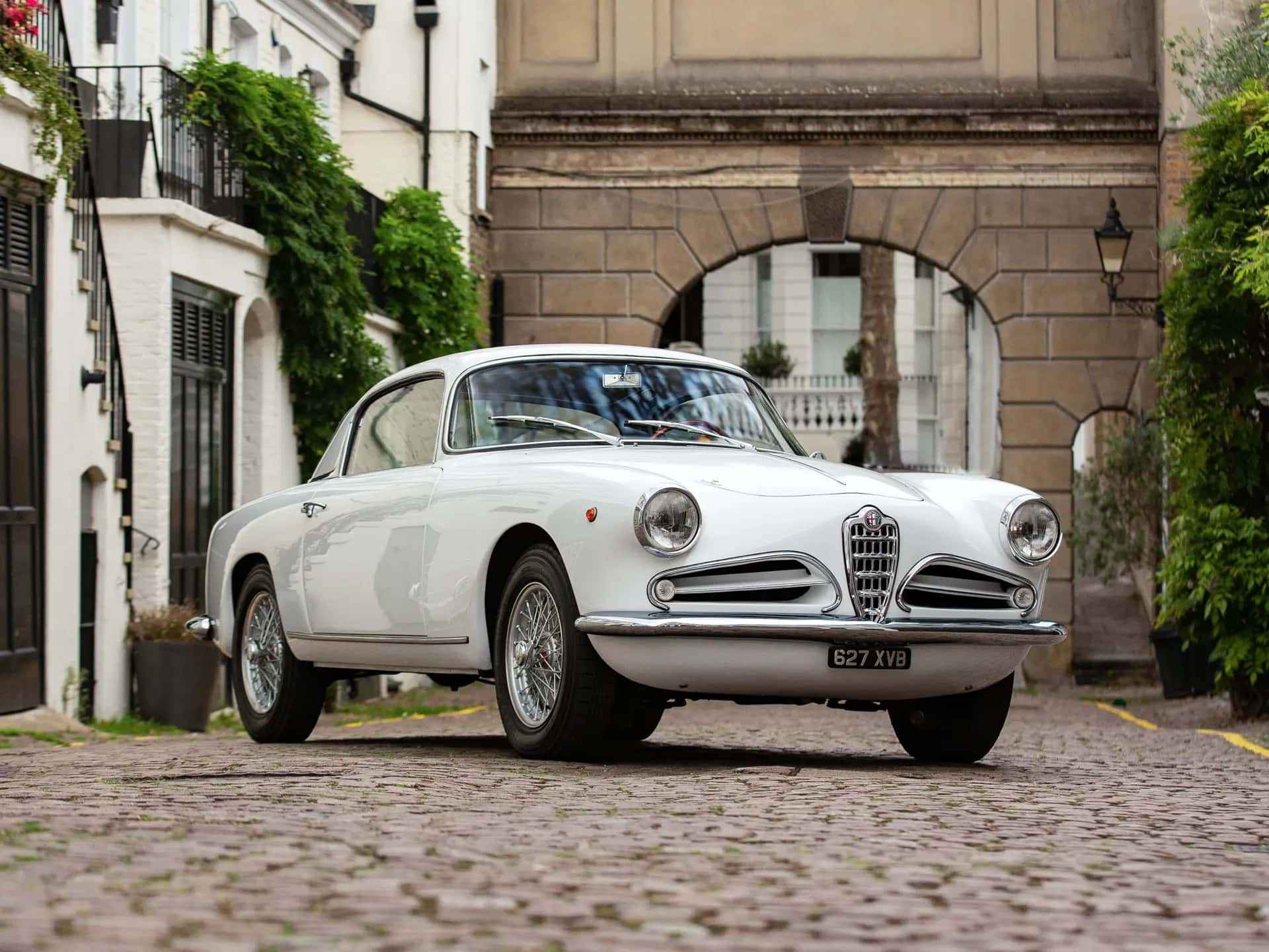1958 Alfa Romeo 1900 C Super Sprint Coupé sold for £92,000