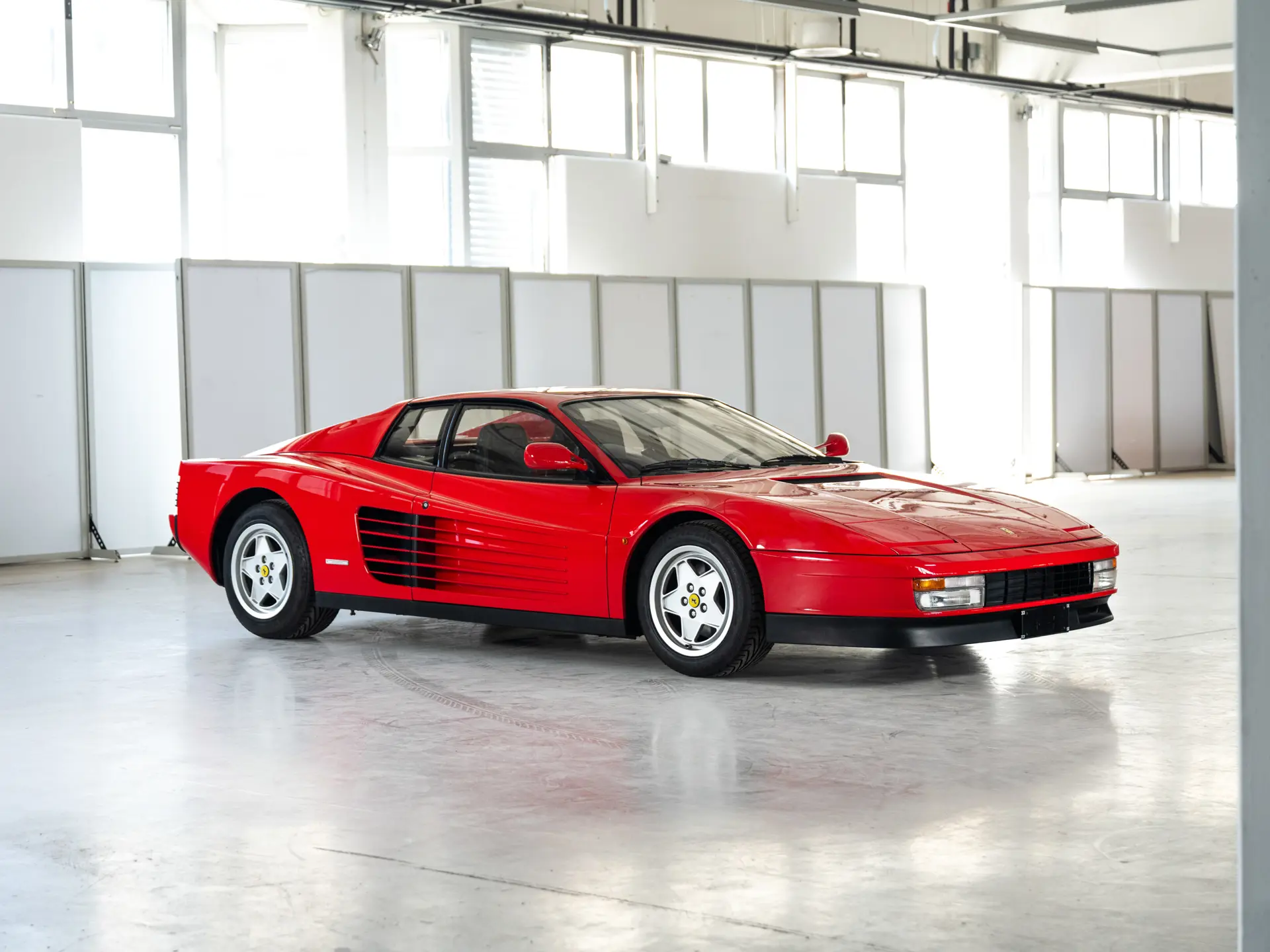 1989 Ferrari Testarossa sold for €161,000